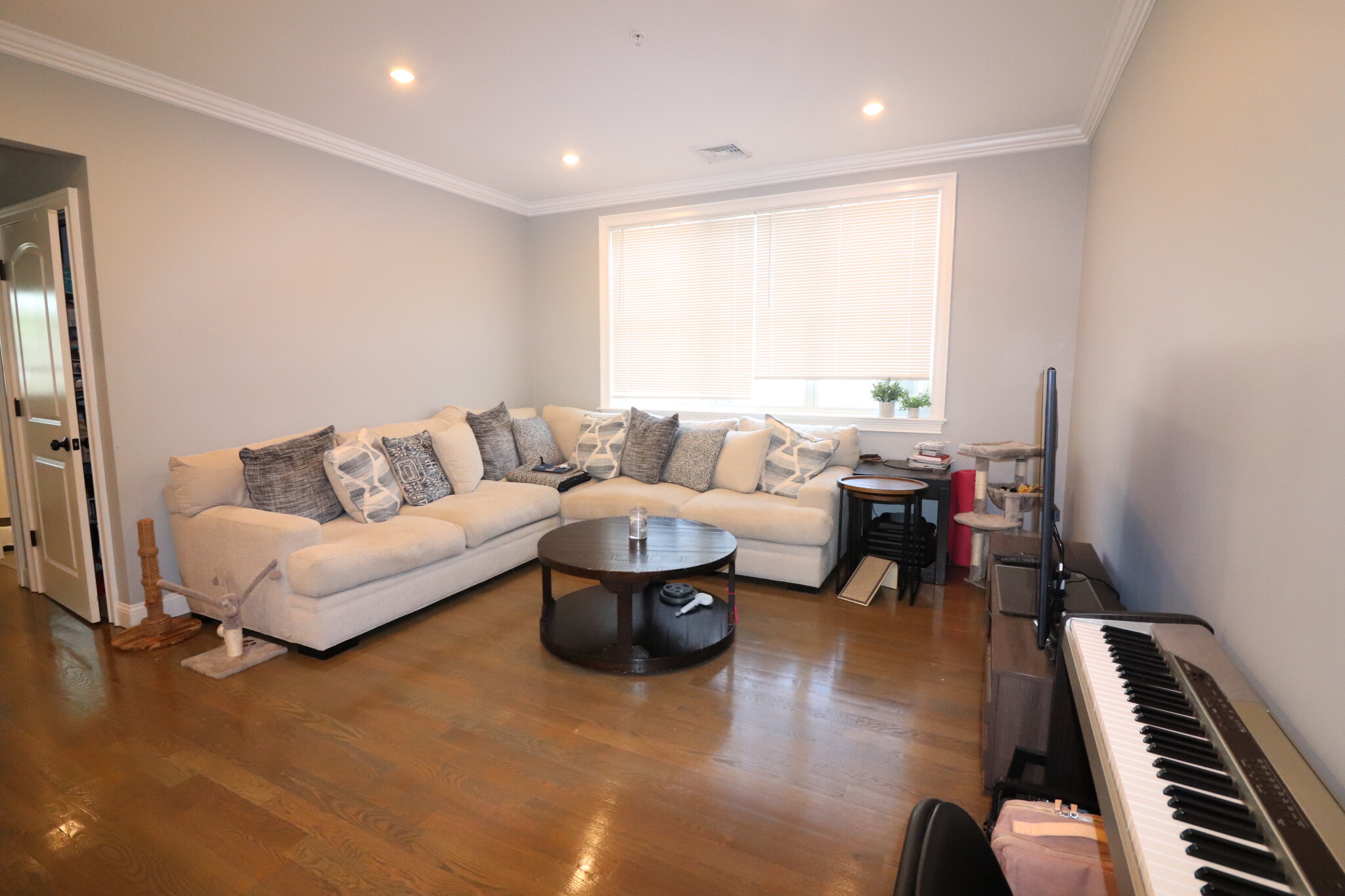 17 Walk Hill St, Jamaica Plain