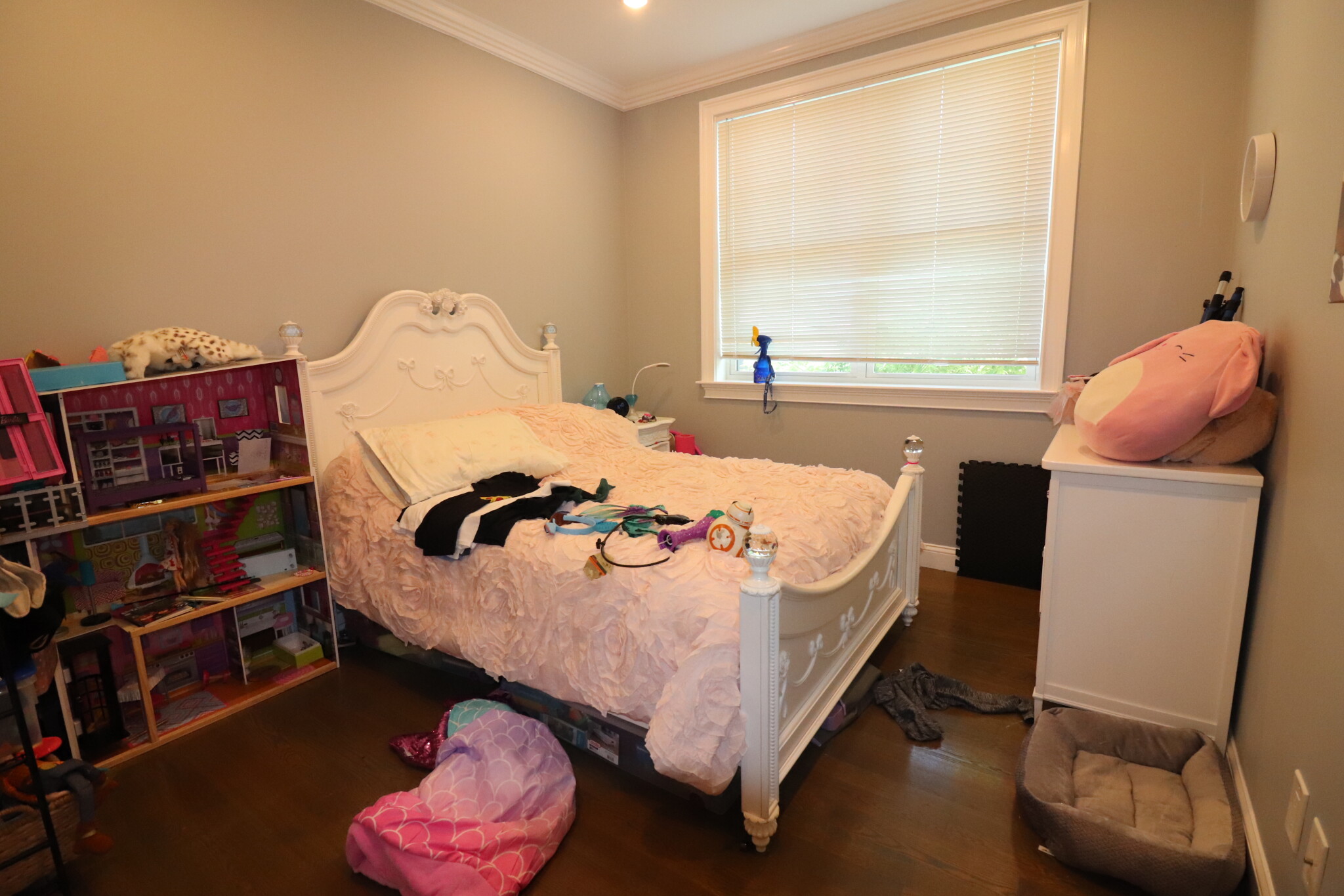 17 Walk Hill St, Jamaica Plain