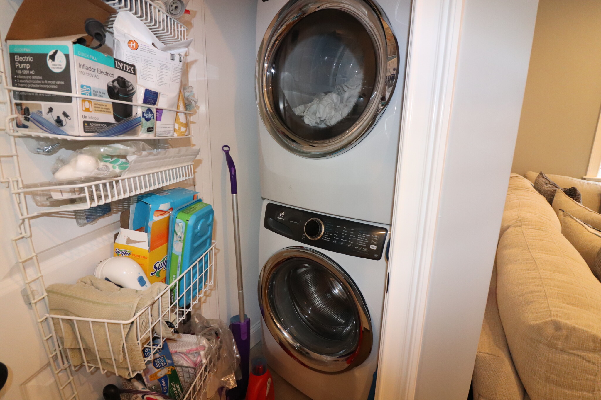 17 Walk Hill St, Jamaica Plain