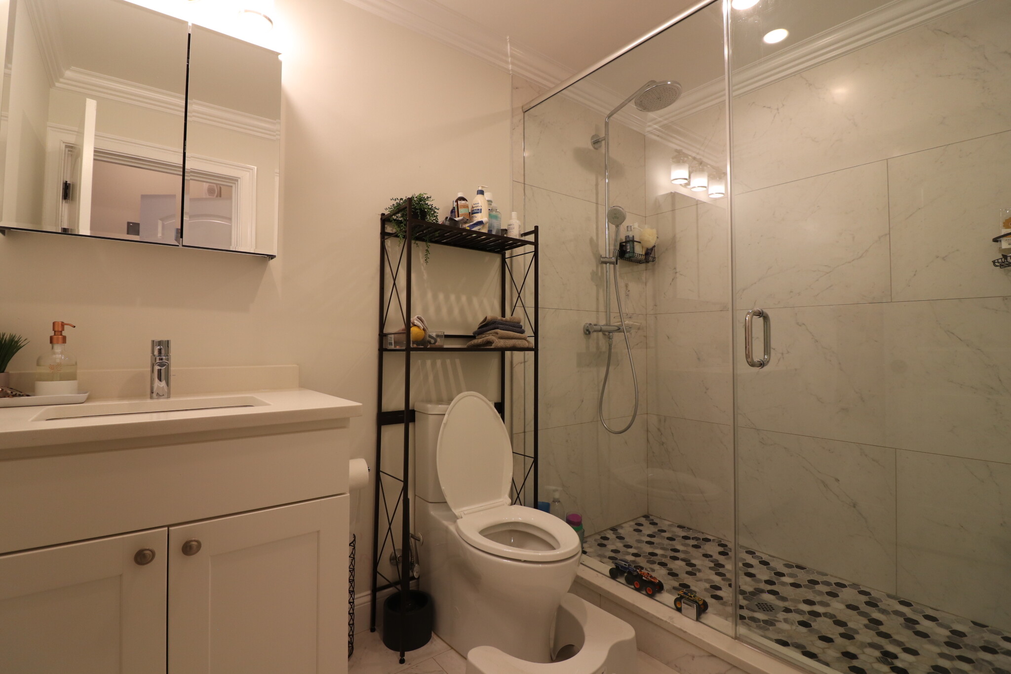 47 Walk Hill St, Jamaica Plain