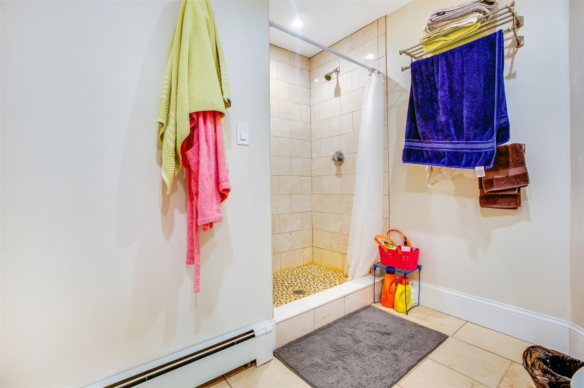 21 Monastery Rd, Brighton