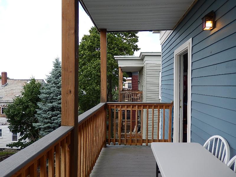 28 Belknap St, Teele Square