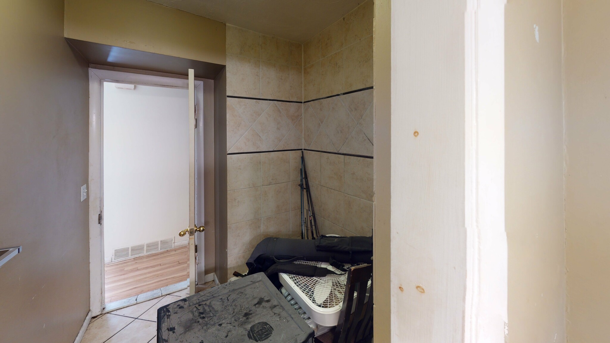 24 Chester St, Allston