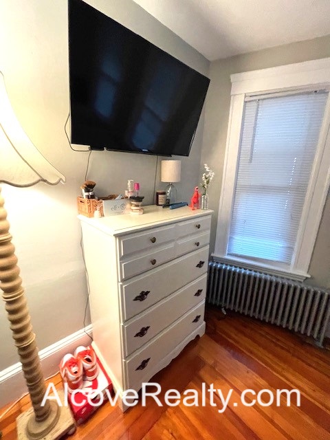 66 Simpson Ave, Tufts