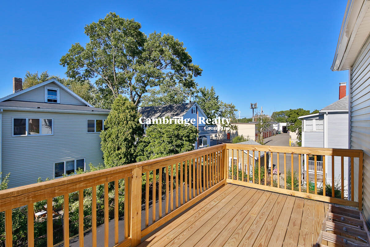 39 Harvard St, Medford