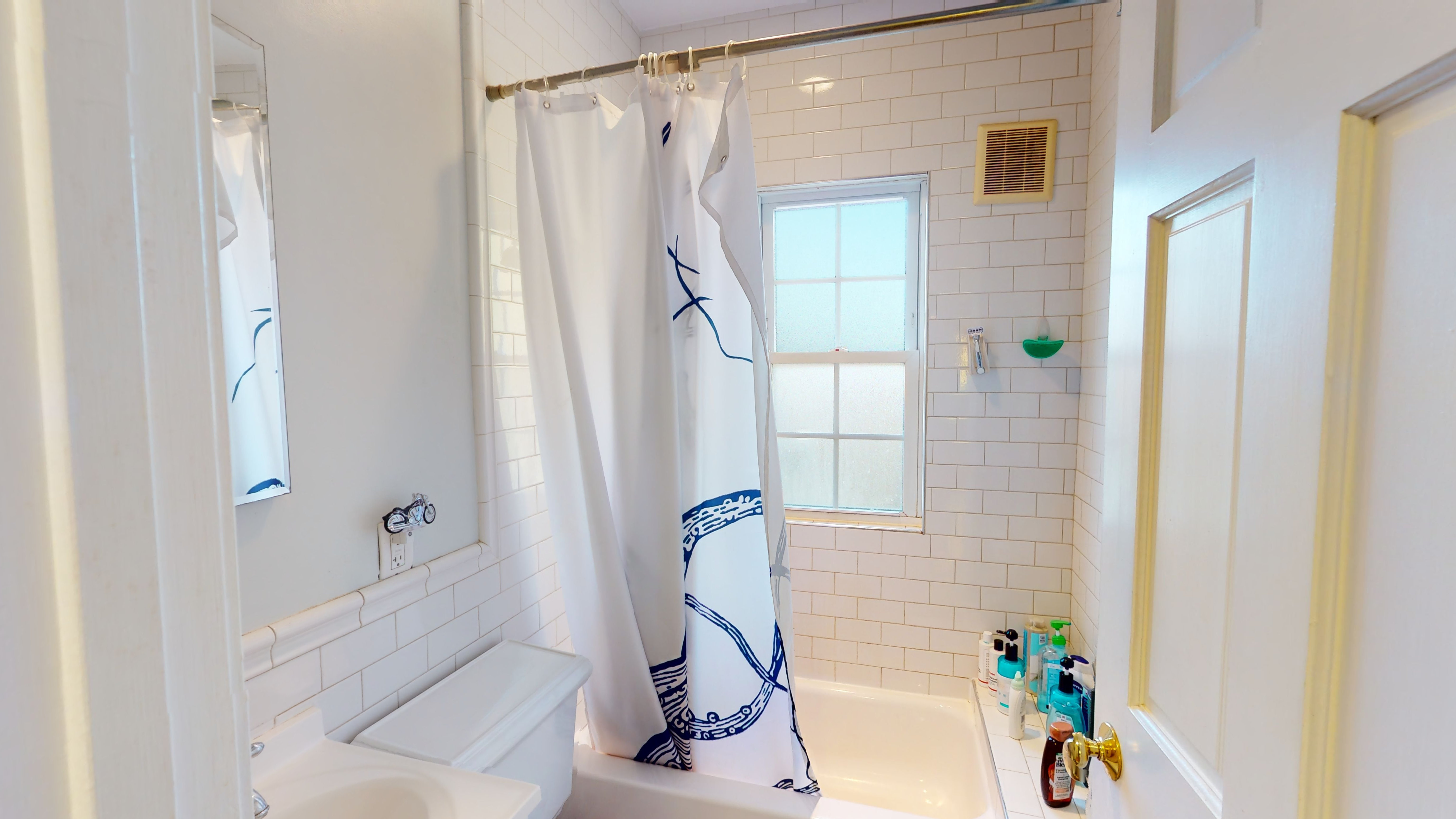 17 Upland Rd, Porter Square