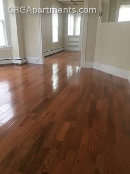 547 Broadway, South Medford