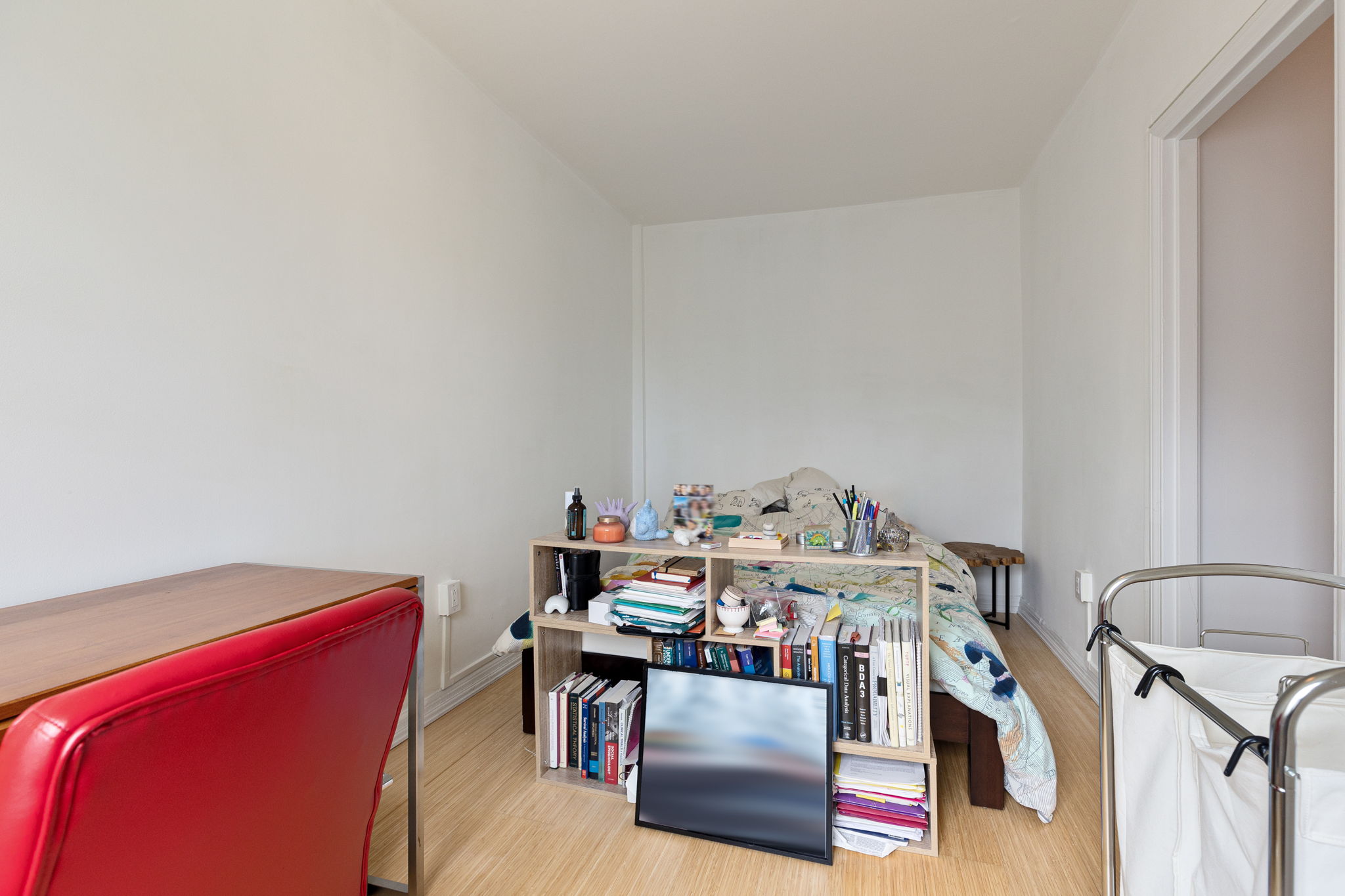 20 Chapel St, Longwood