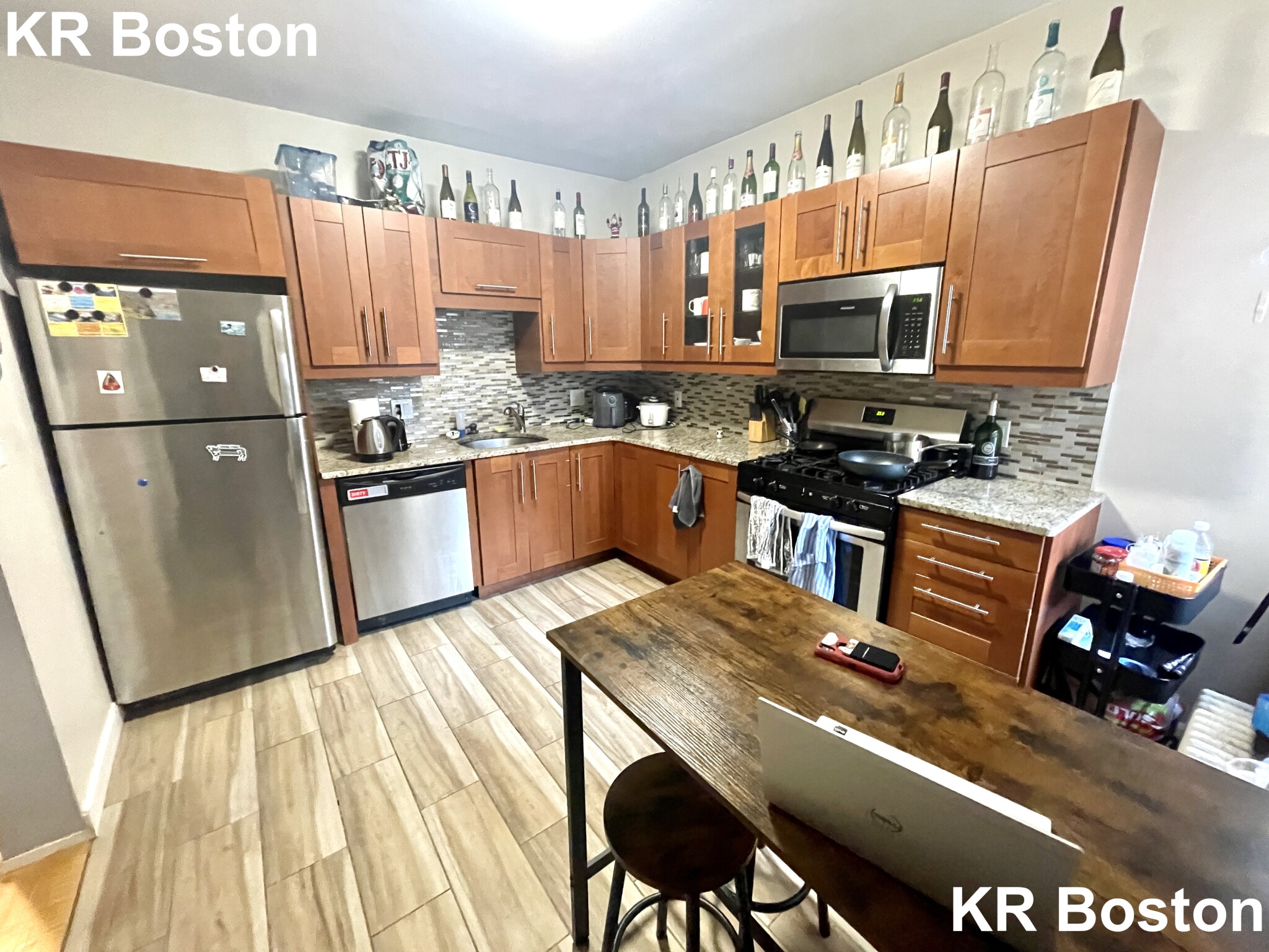 170 Thorndike St, Longwood