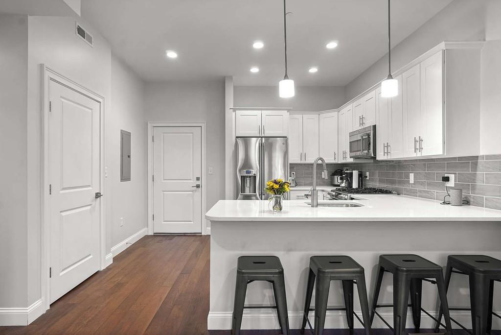 170 W Broadway, South Boston