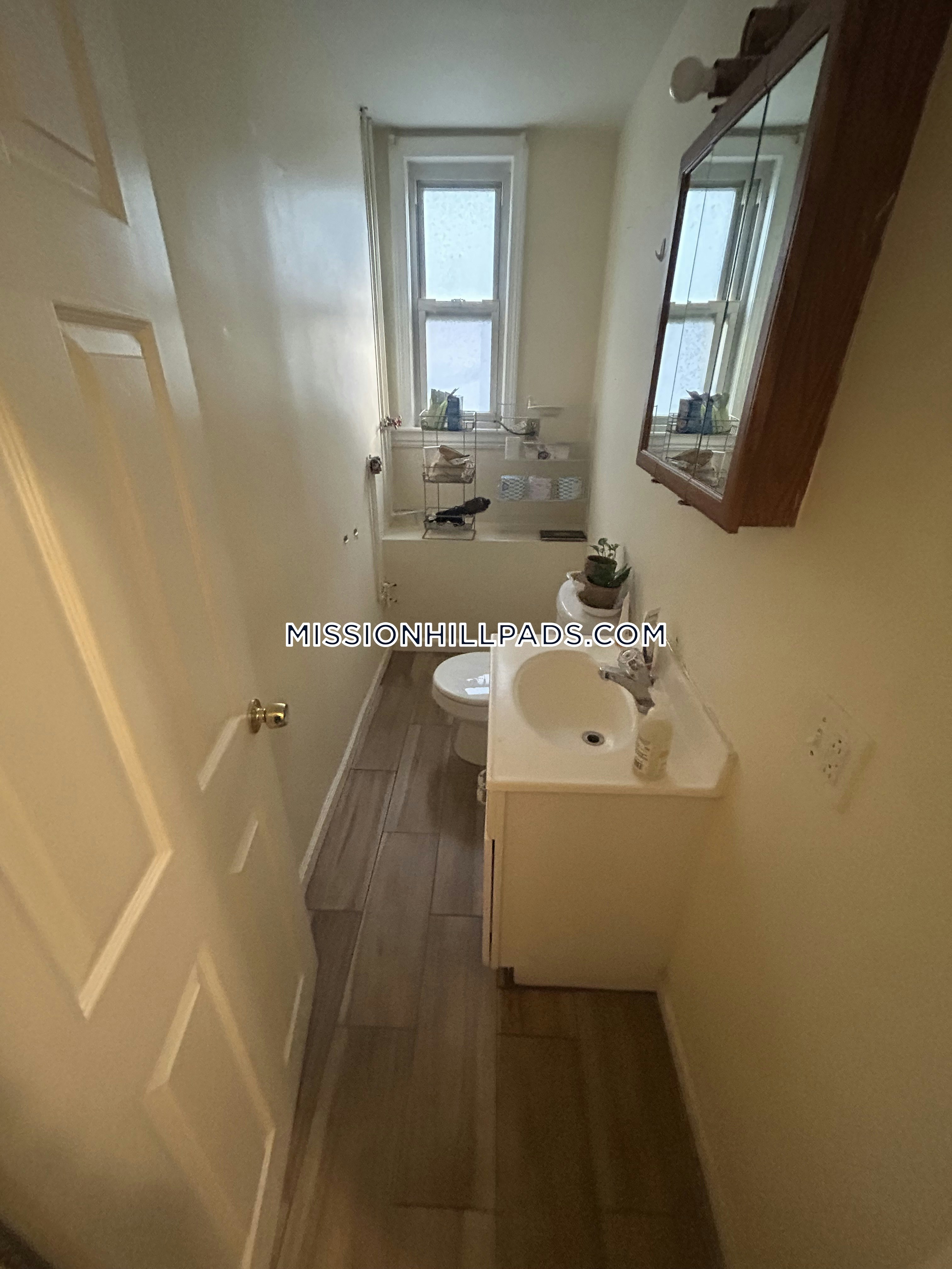 1 Sachem St, Mission Hill