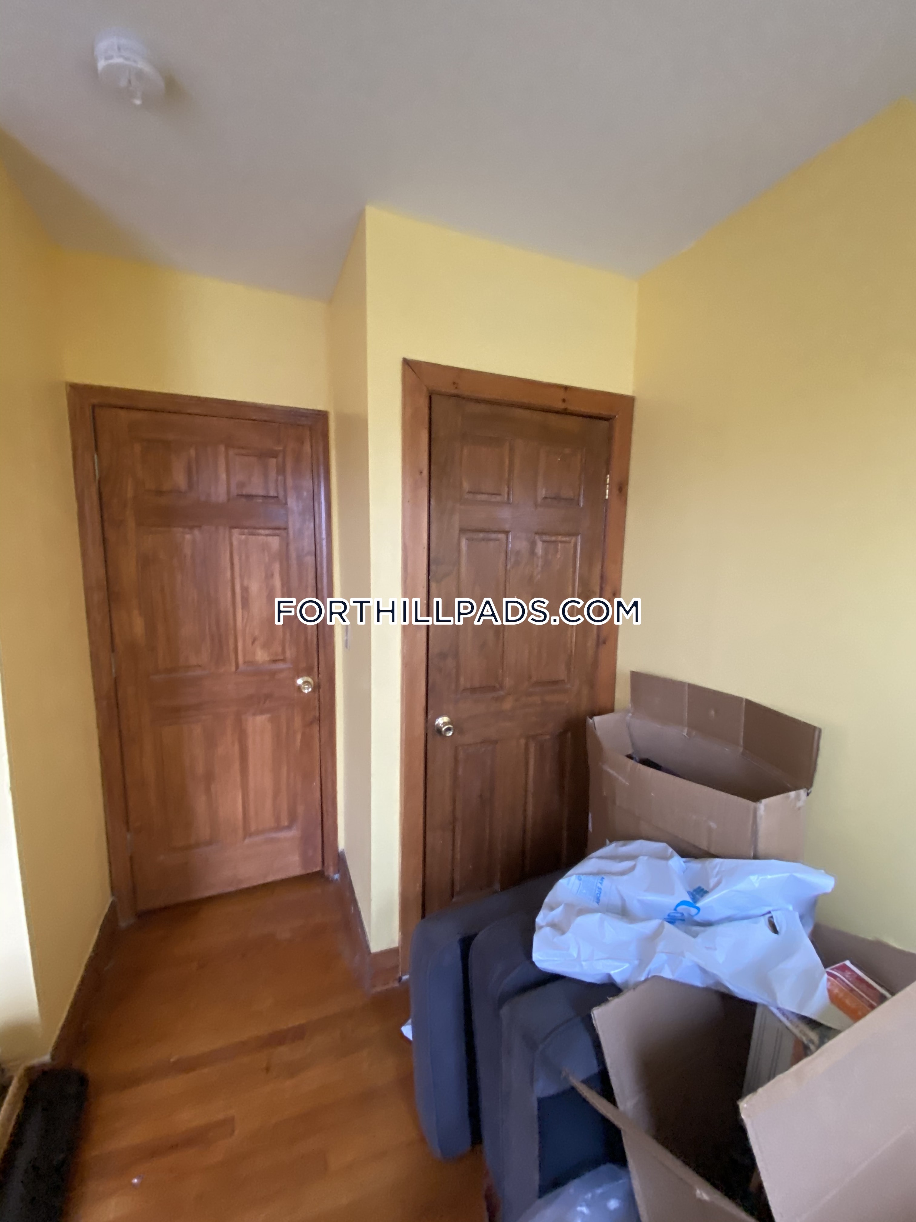 251 Highland St, Roxbury