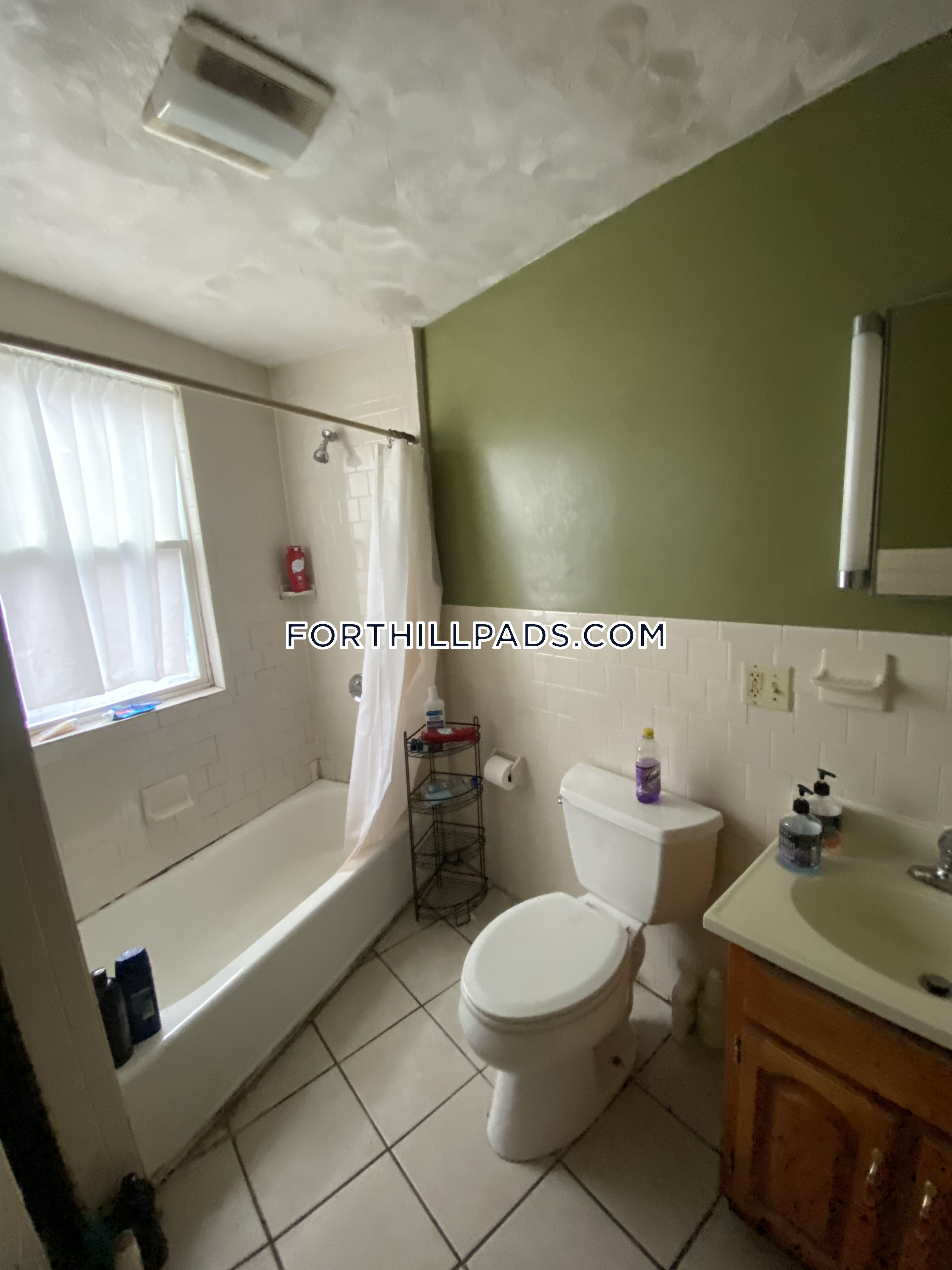 251 Highland St, Roxbury