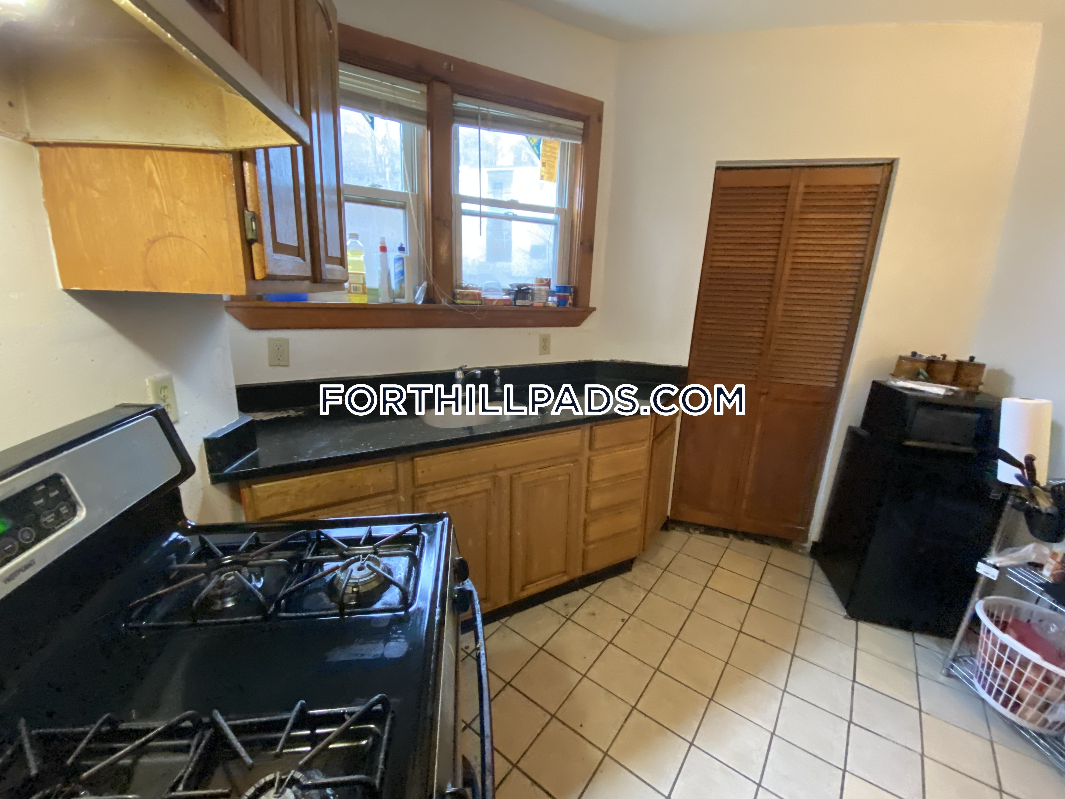 251 Highland St, Roxbury