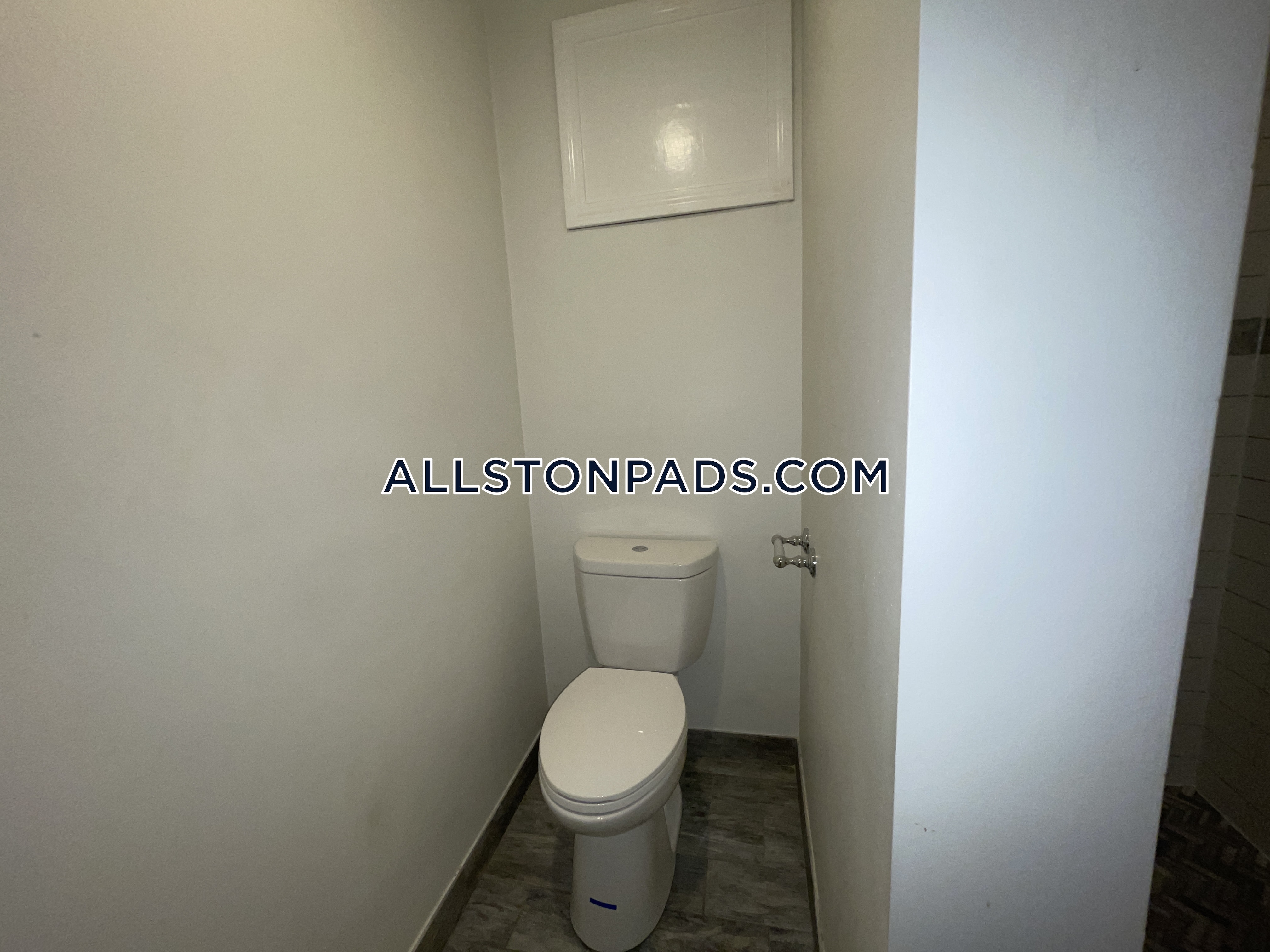 161 Allston St, Allston