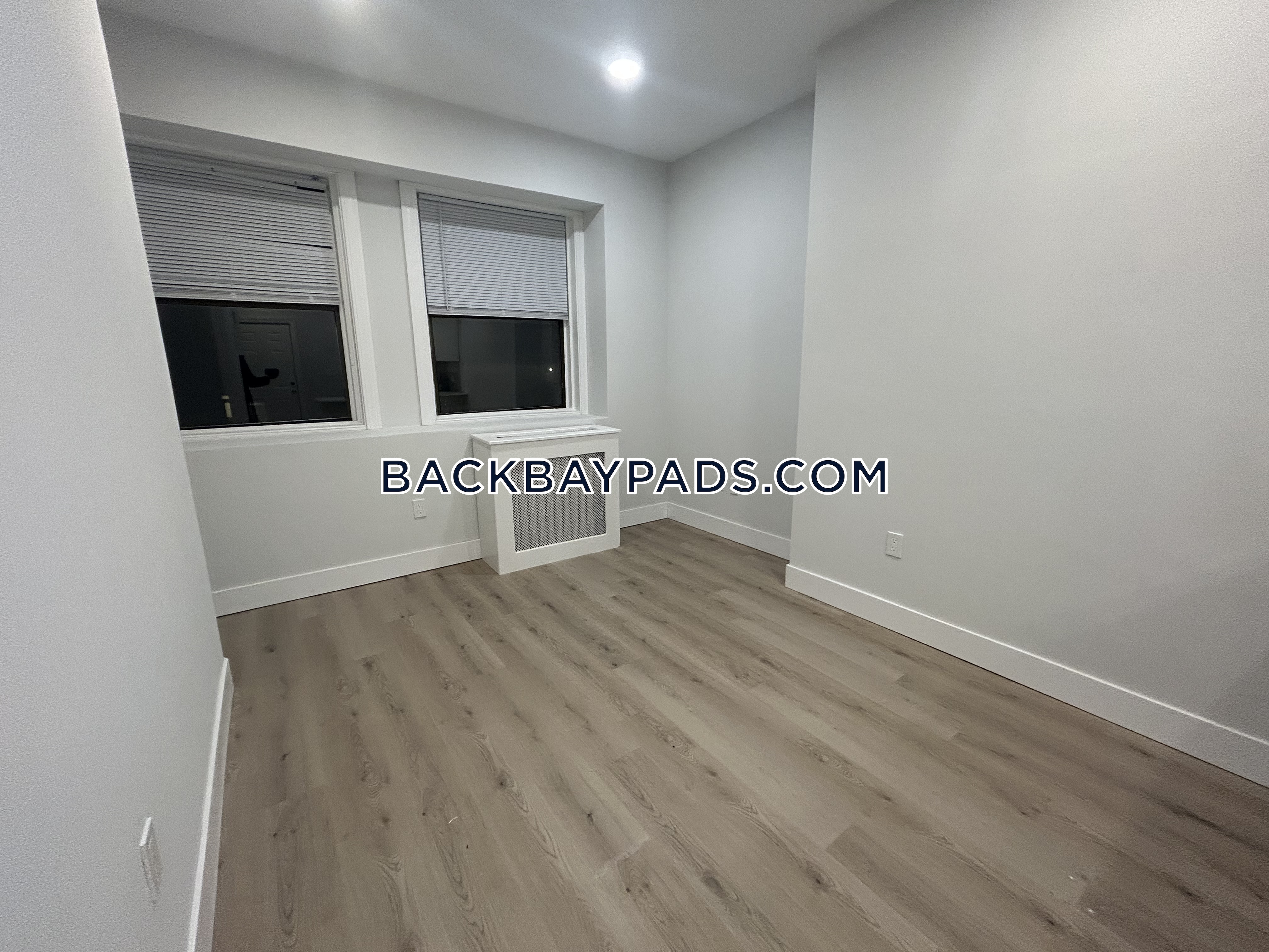 503 Beacon St, Back Bay