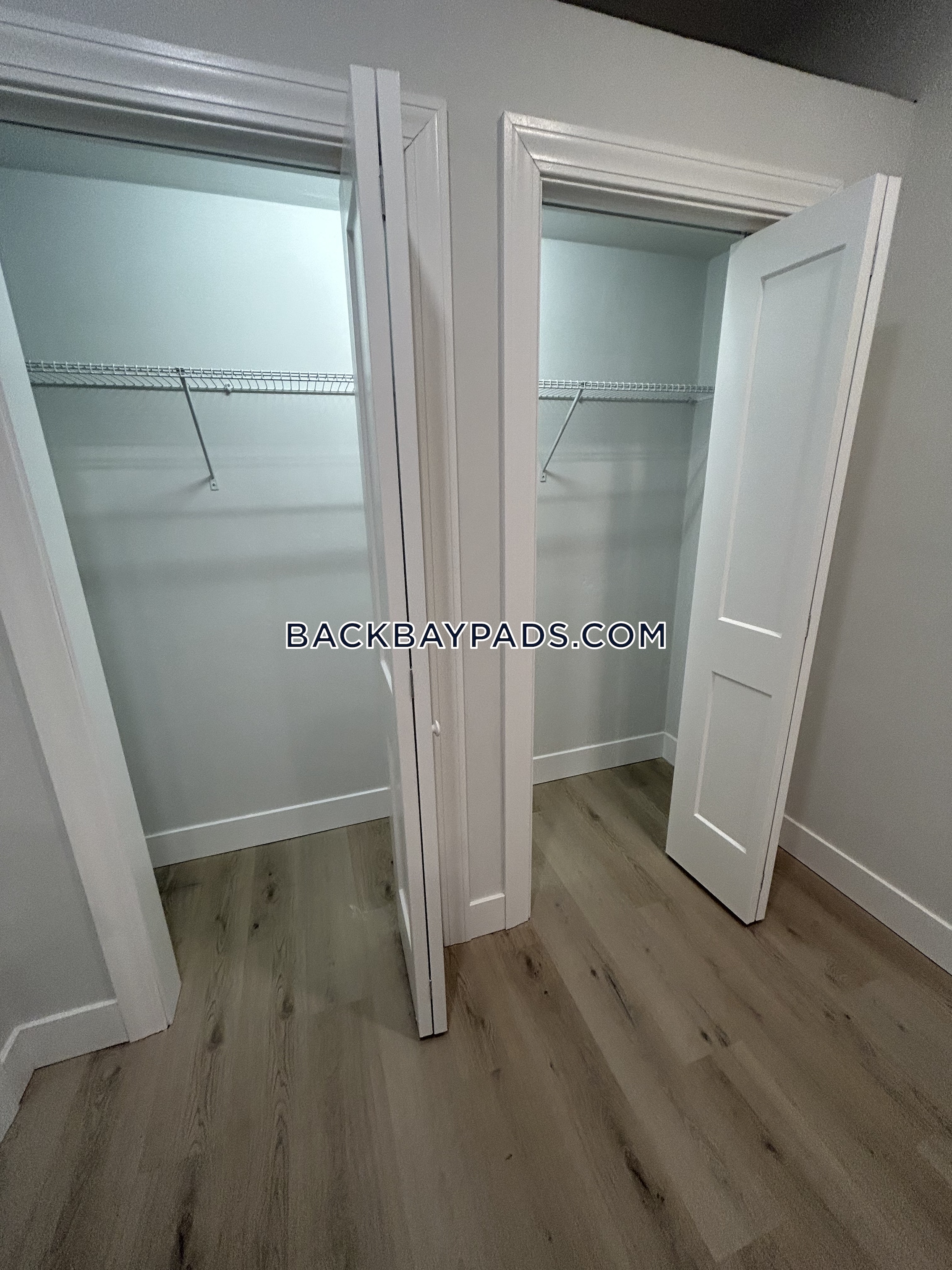 503 Beacon St, Back Bay