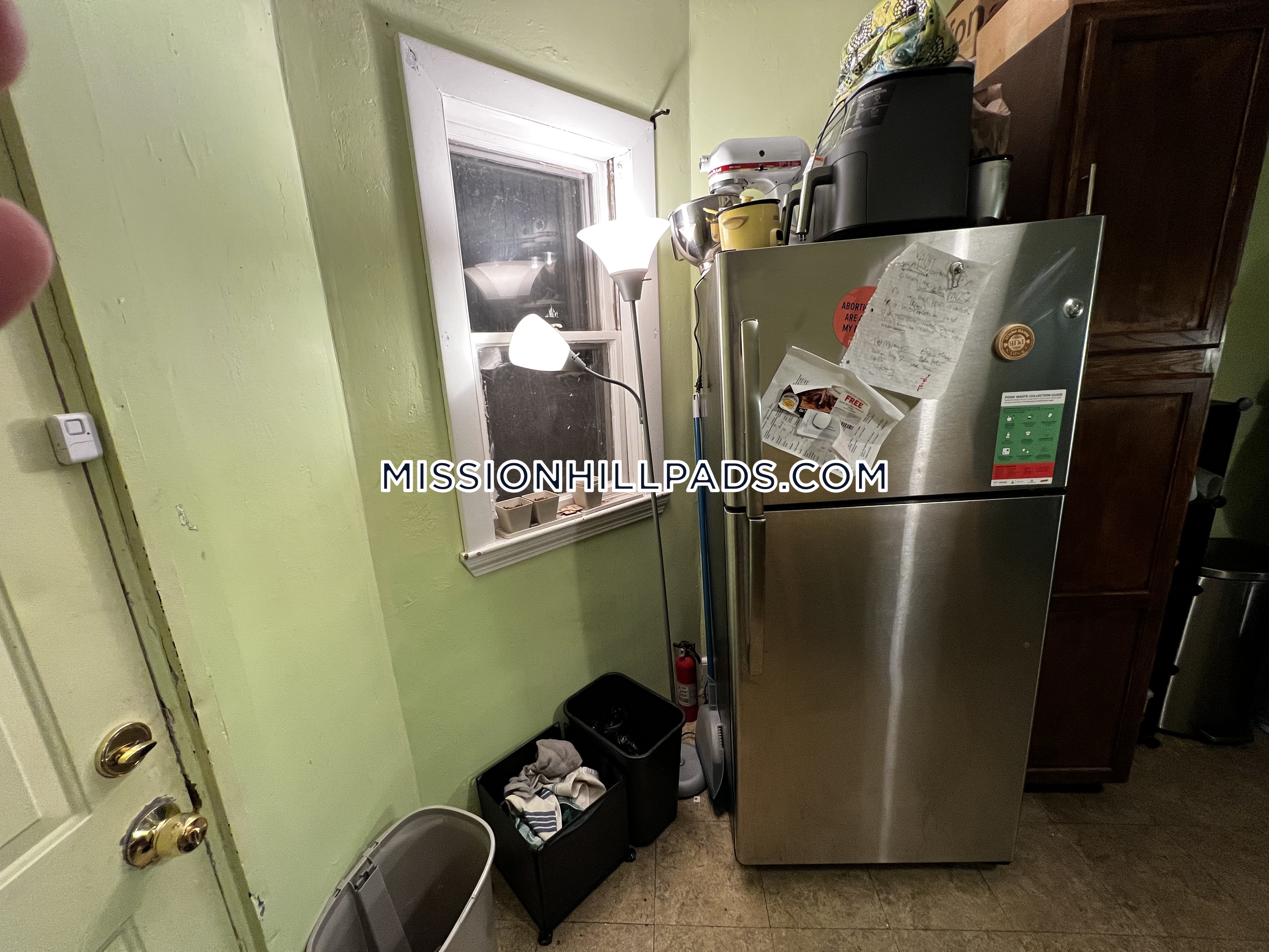 40 Hillside St, Mission Hill