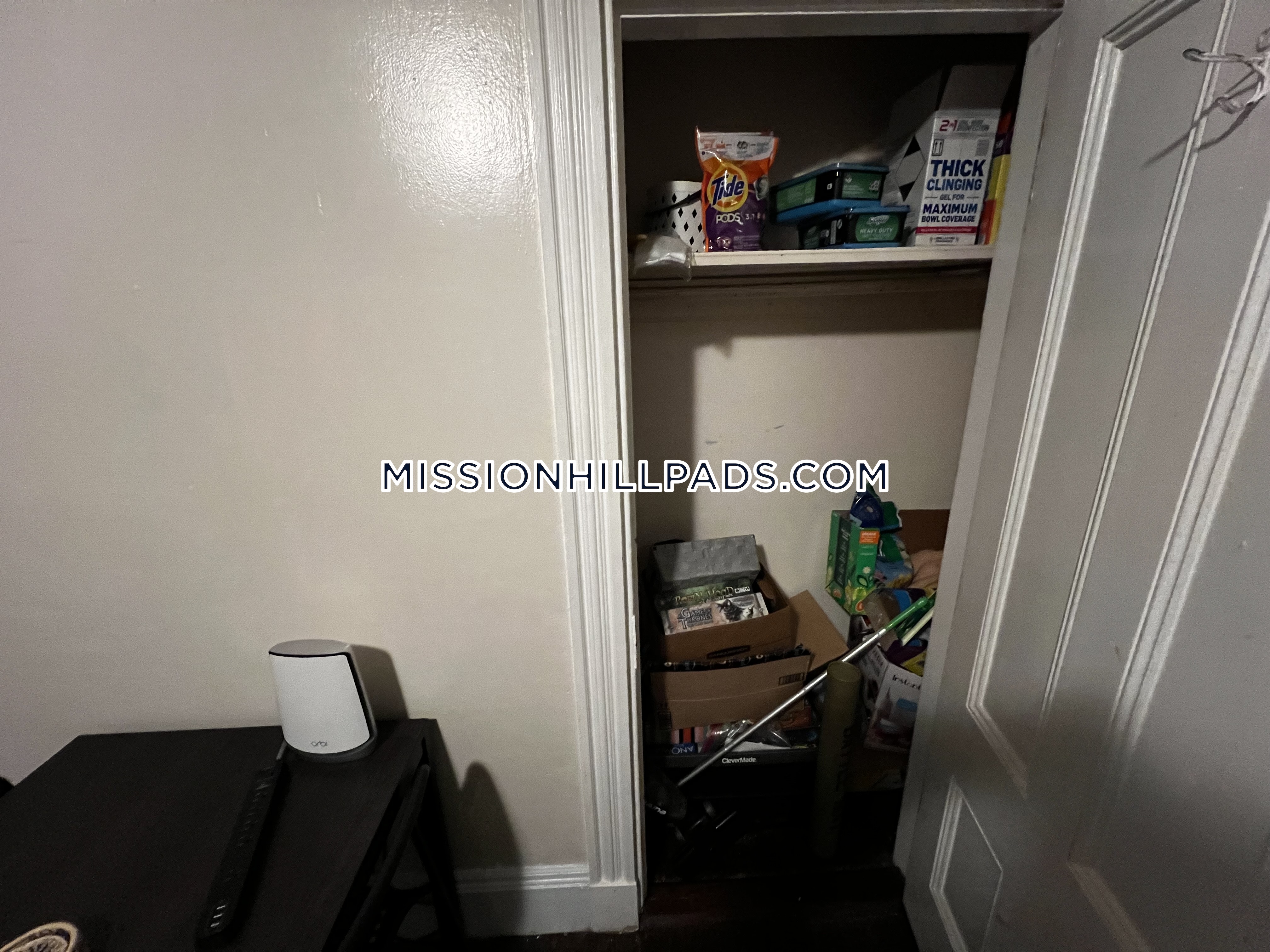 42 Hillside St, Mission Hill