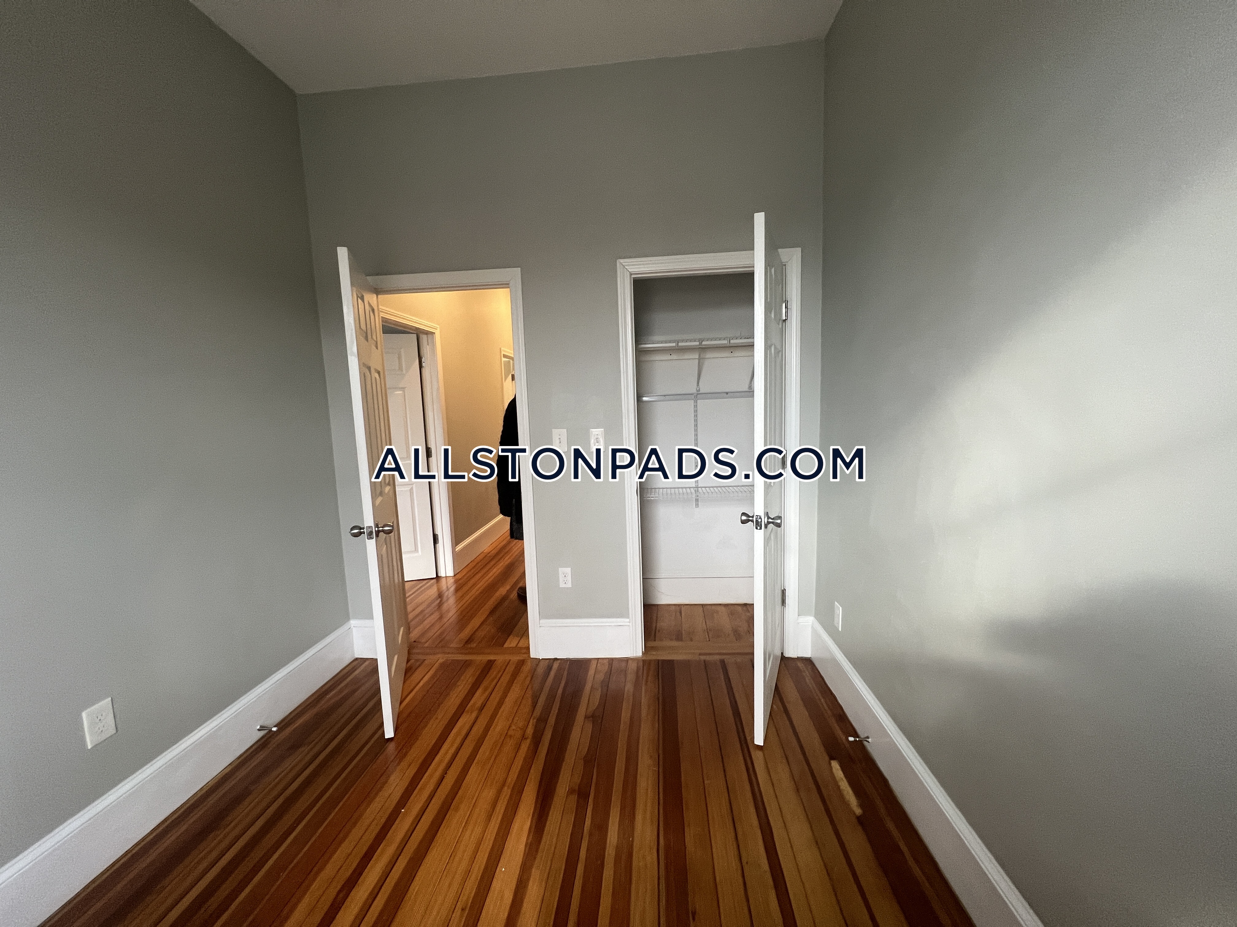 375 Cambridge St, Allston