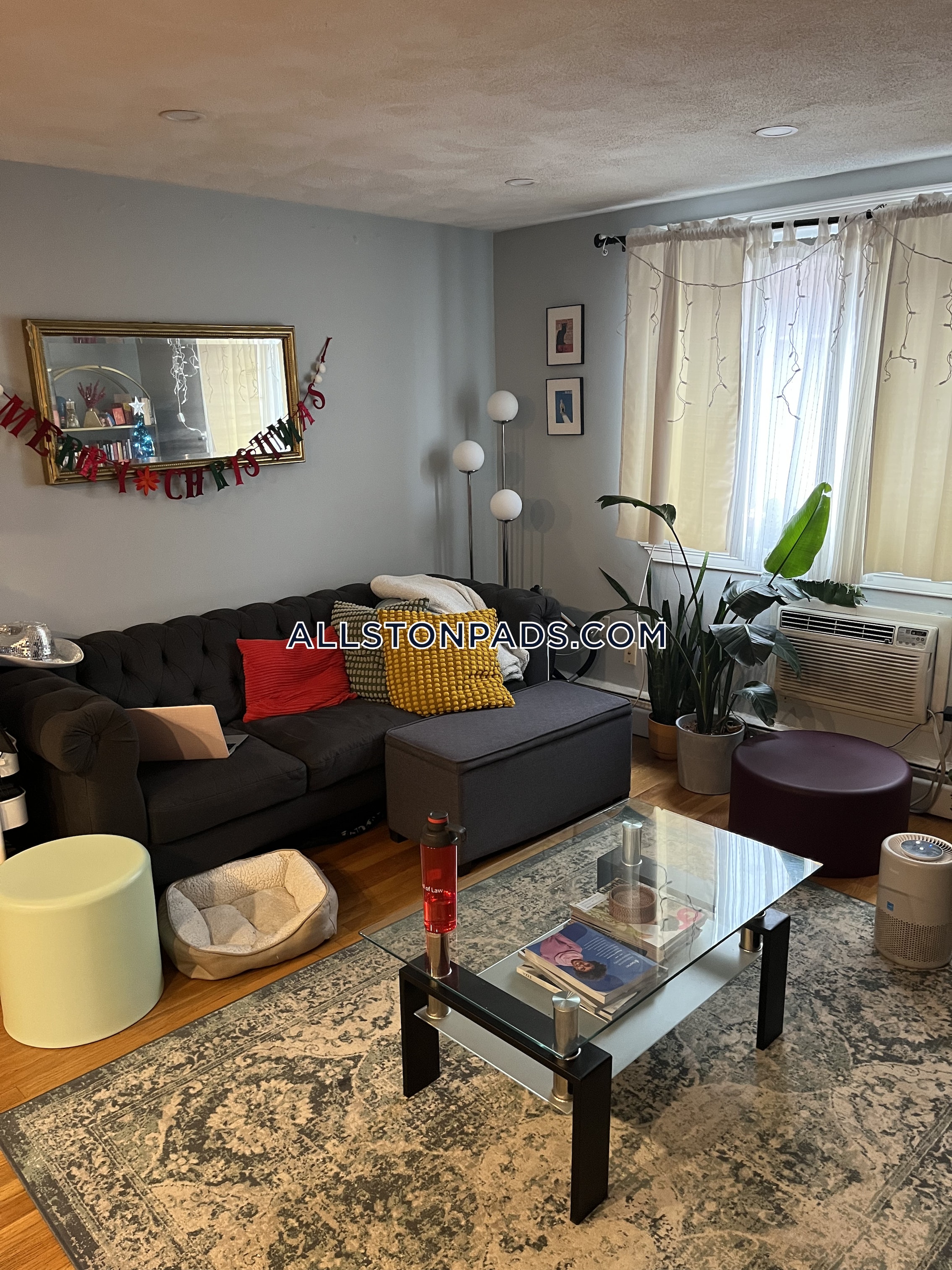 47 Gardner St, Allston