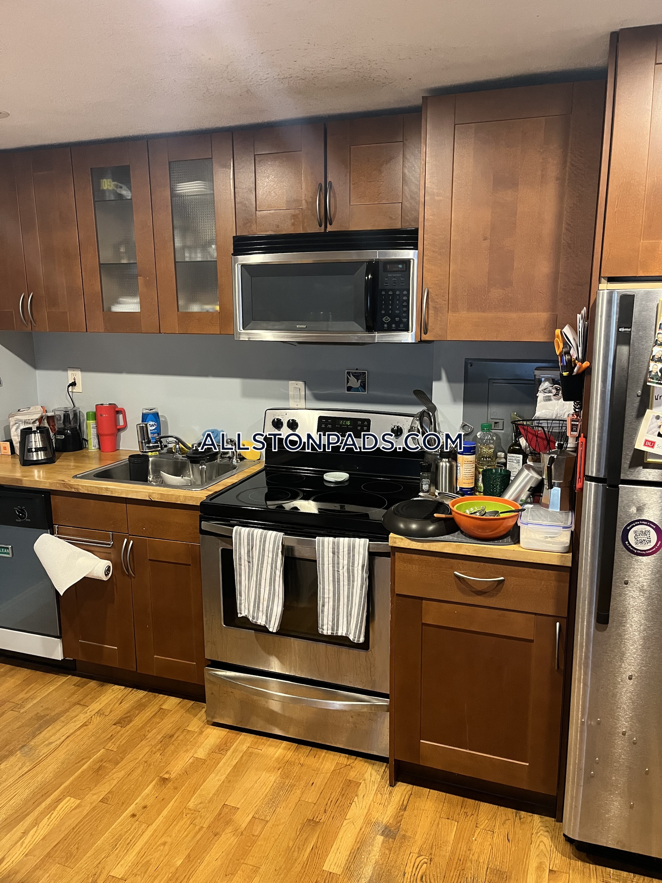 47 Gardner St, Allston