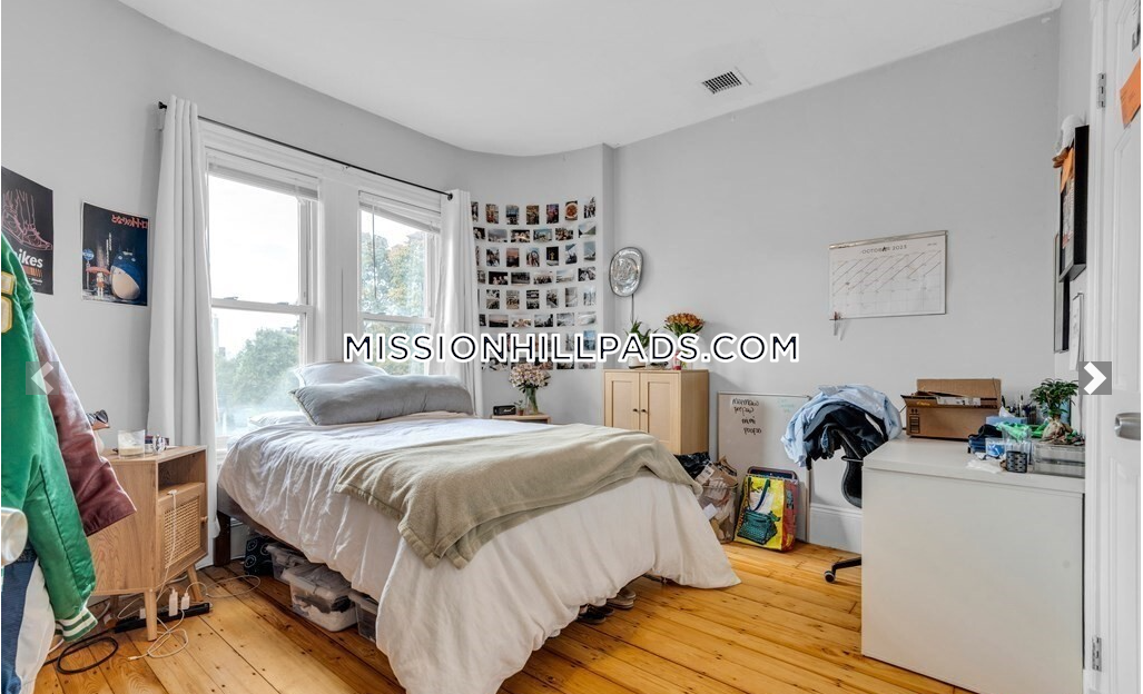 180 Saint Alphonsus St, Mission Hill