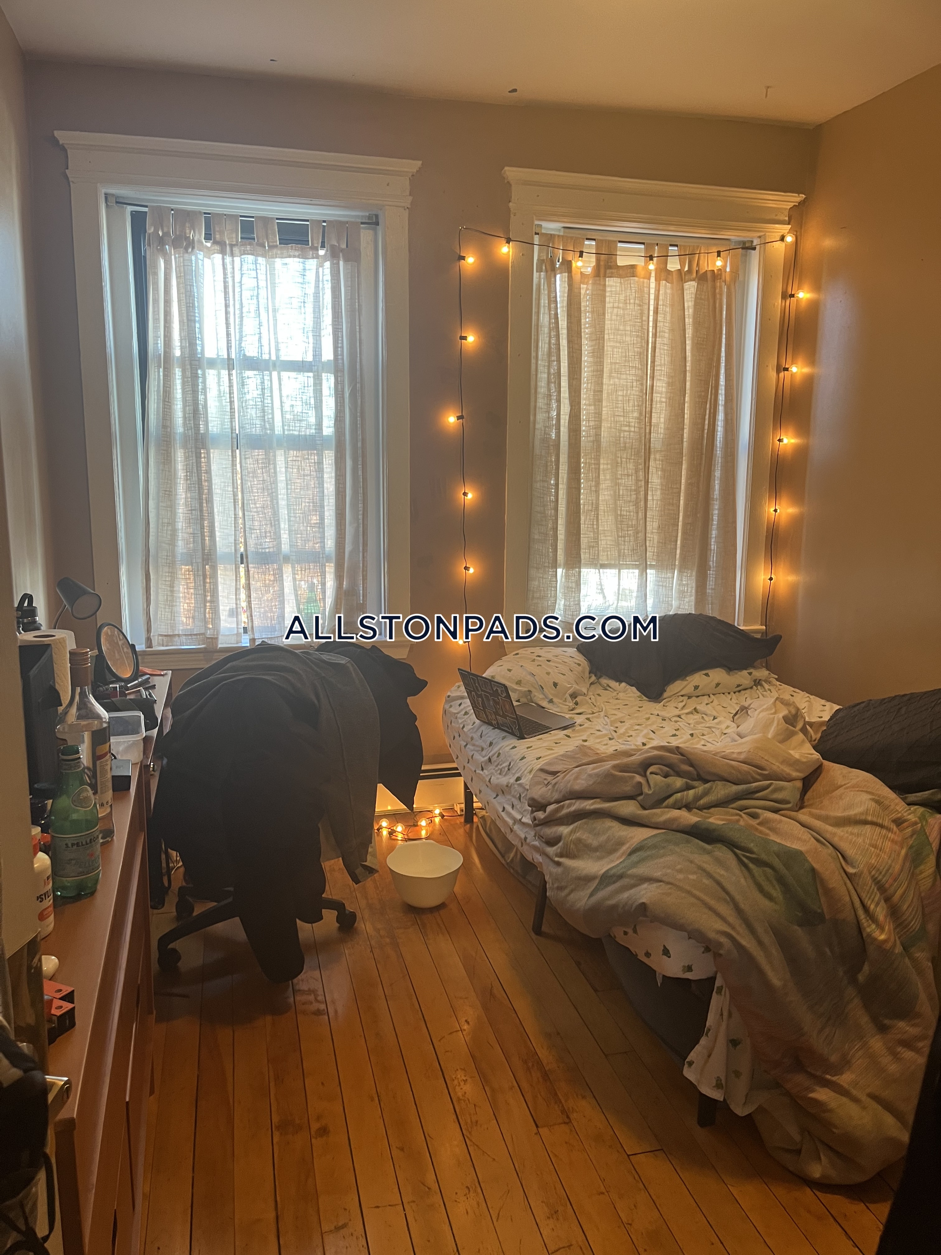 6 Glenville Ave, Allston