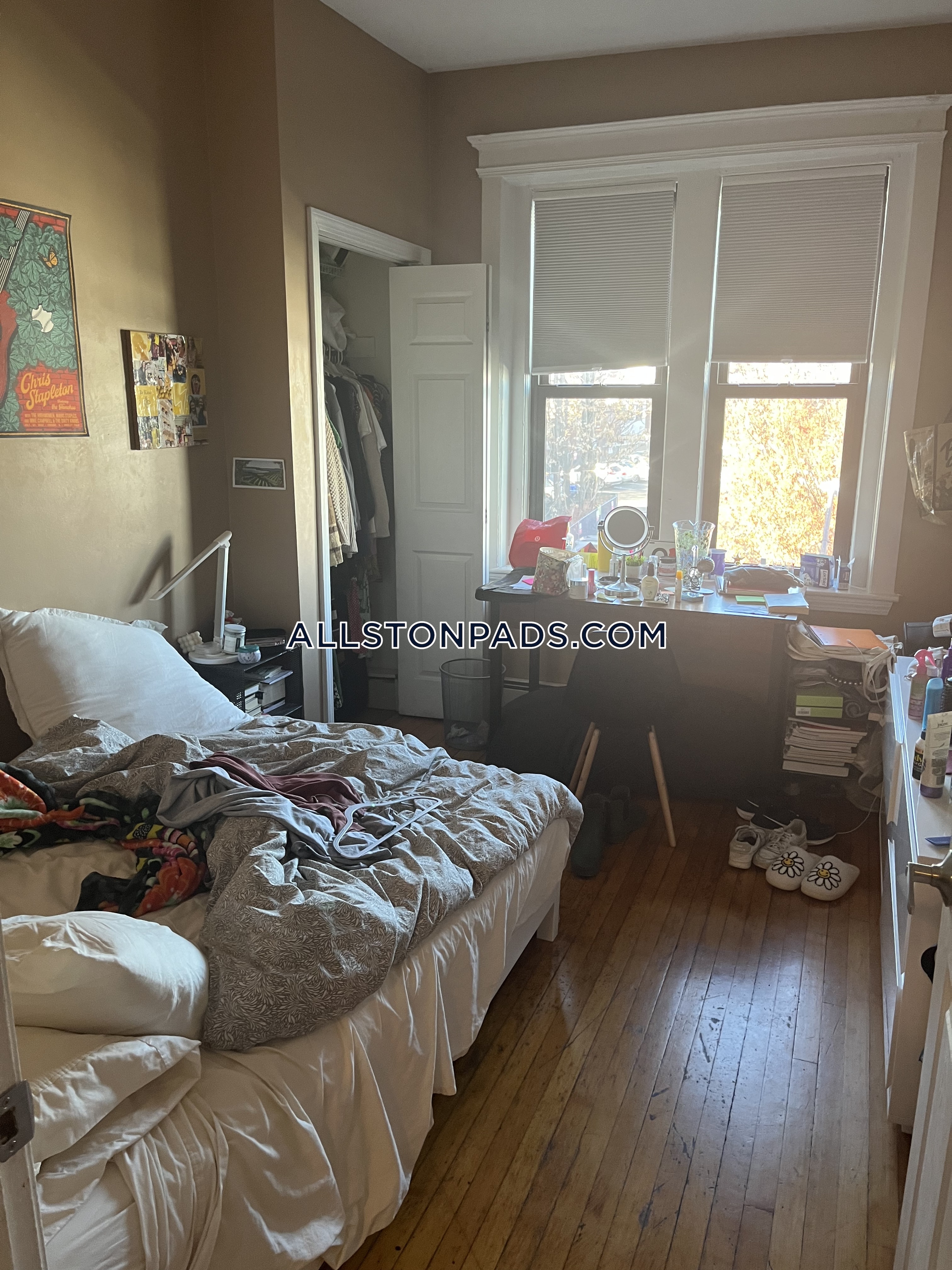 6 Glenville Ave, Allston