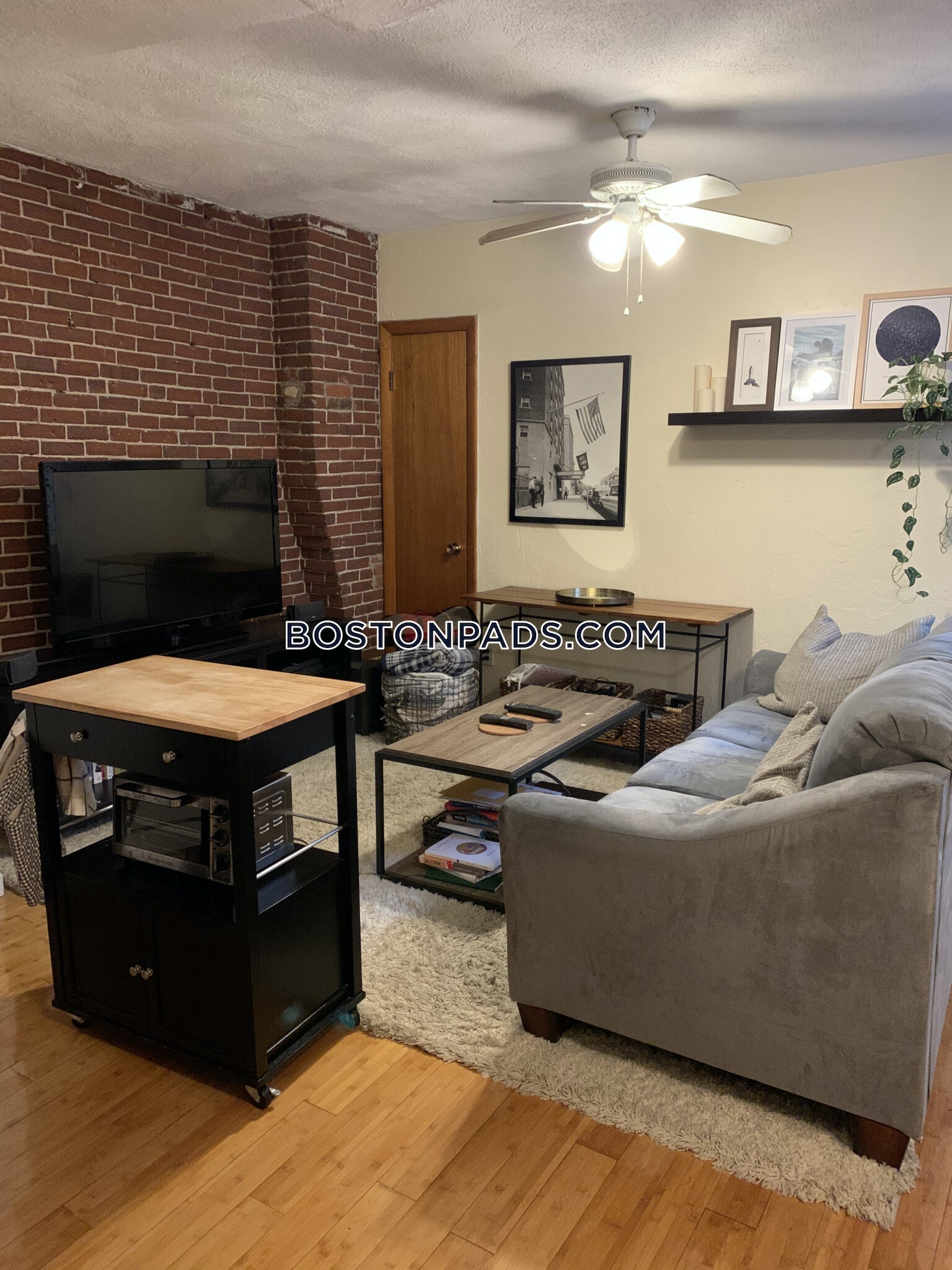 153 Salem, North End