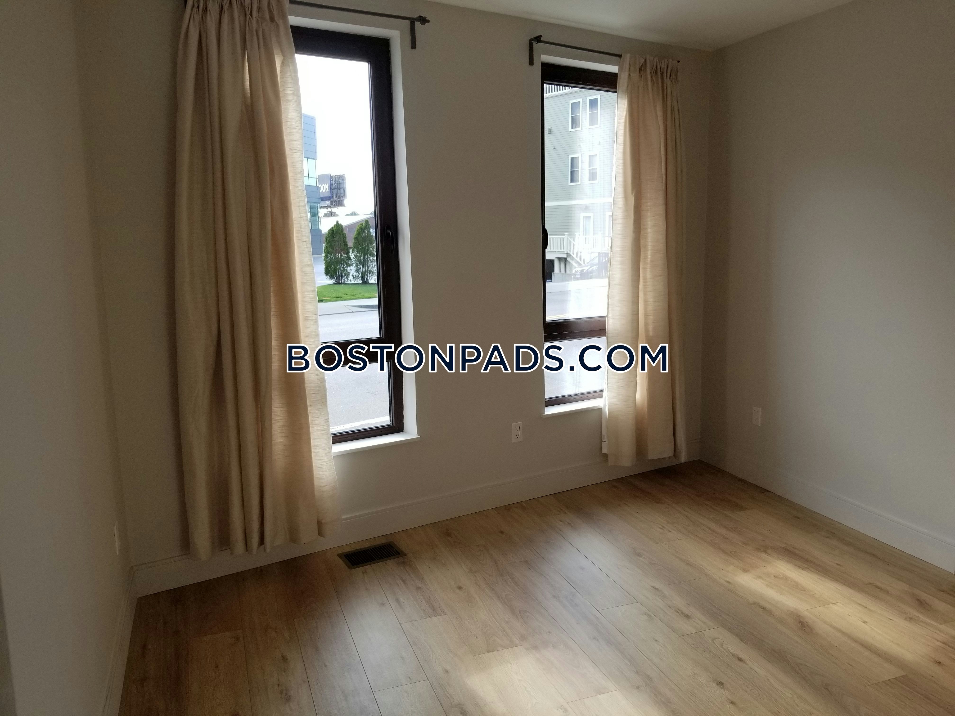 769 Dorchester, Dorchester