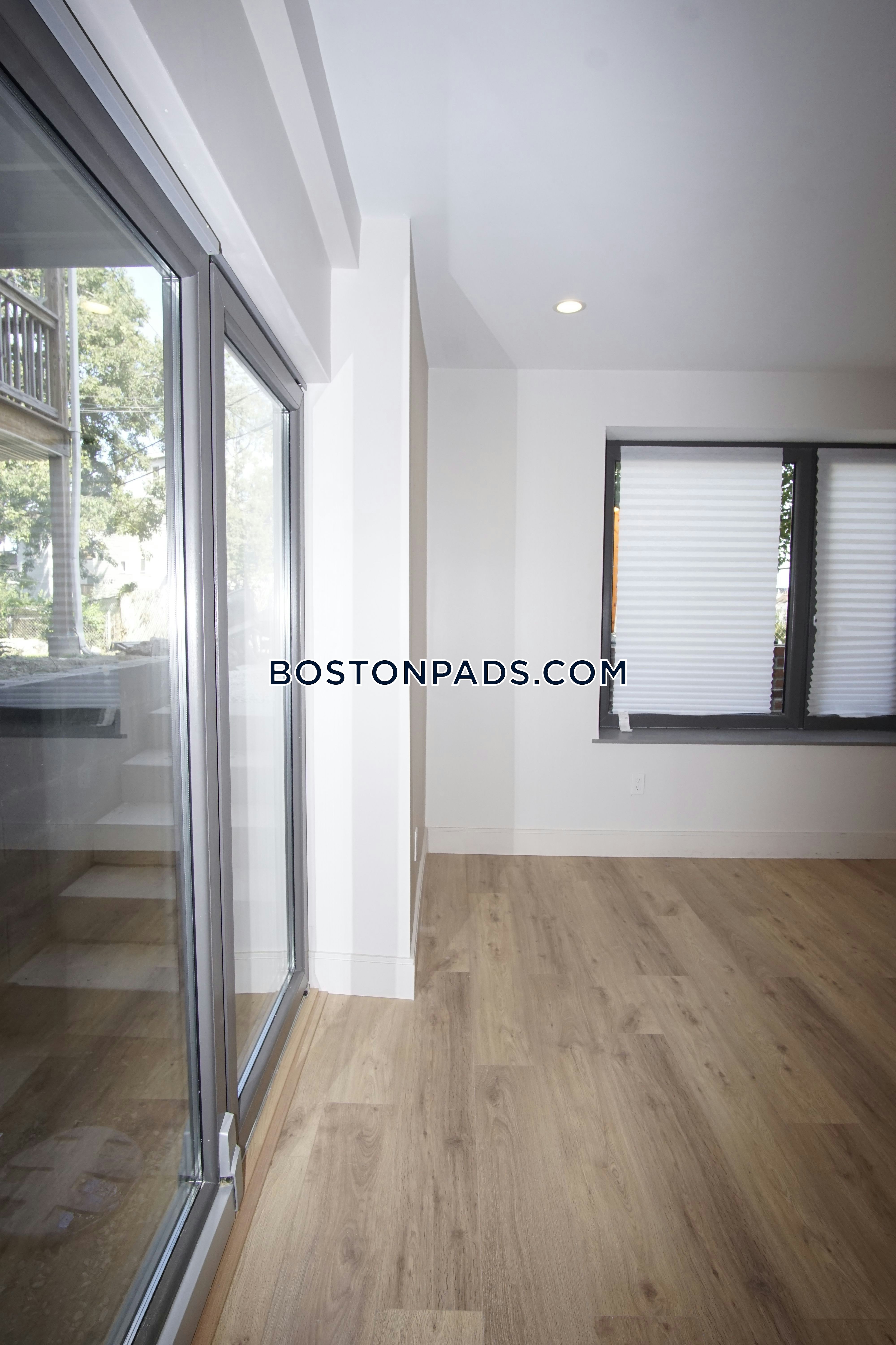 31 Buttonwood, Dorchester