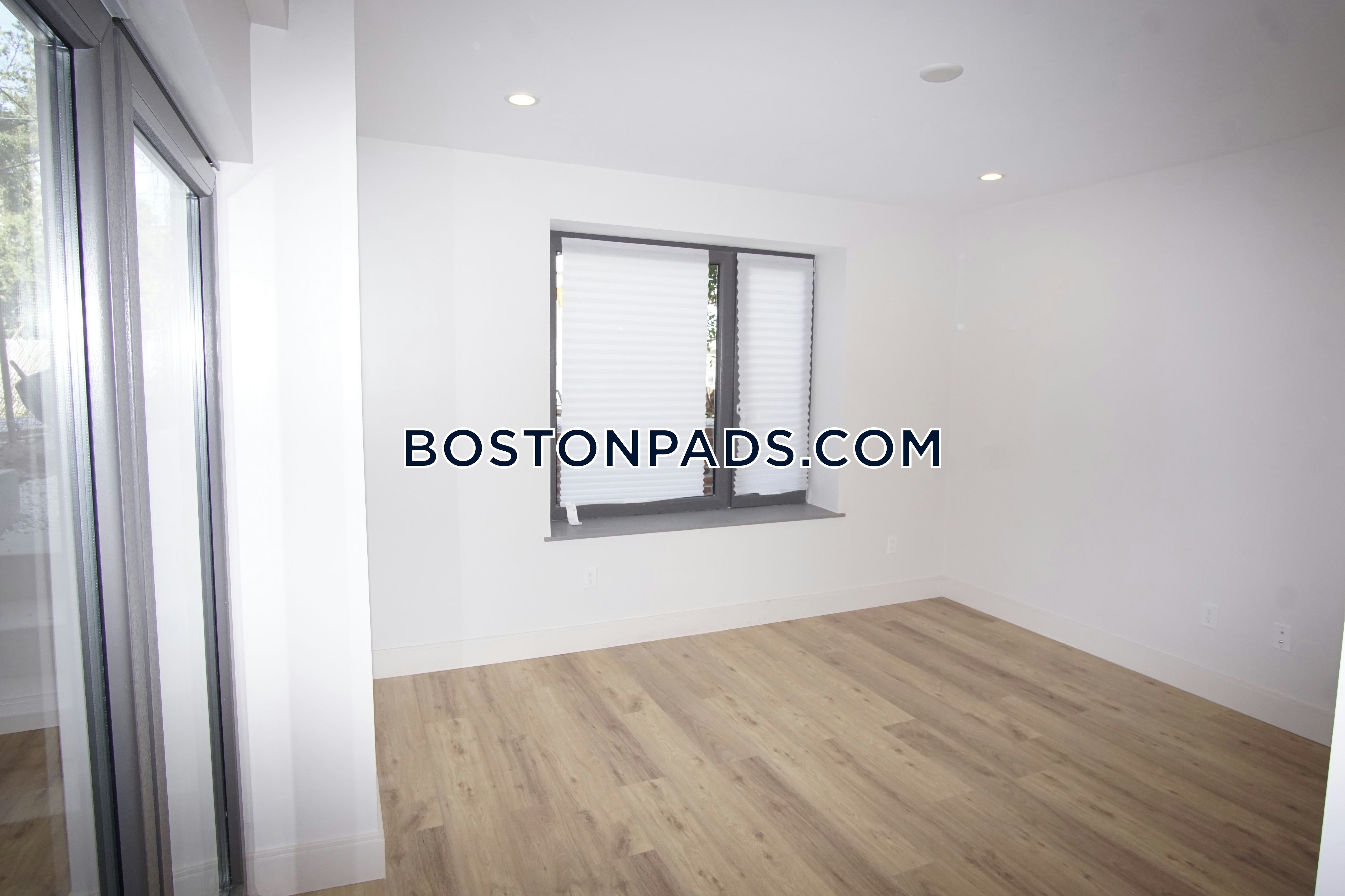 31 Buttonwood, Dorchester