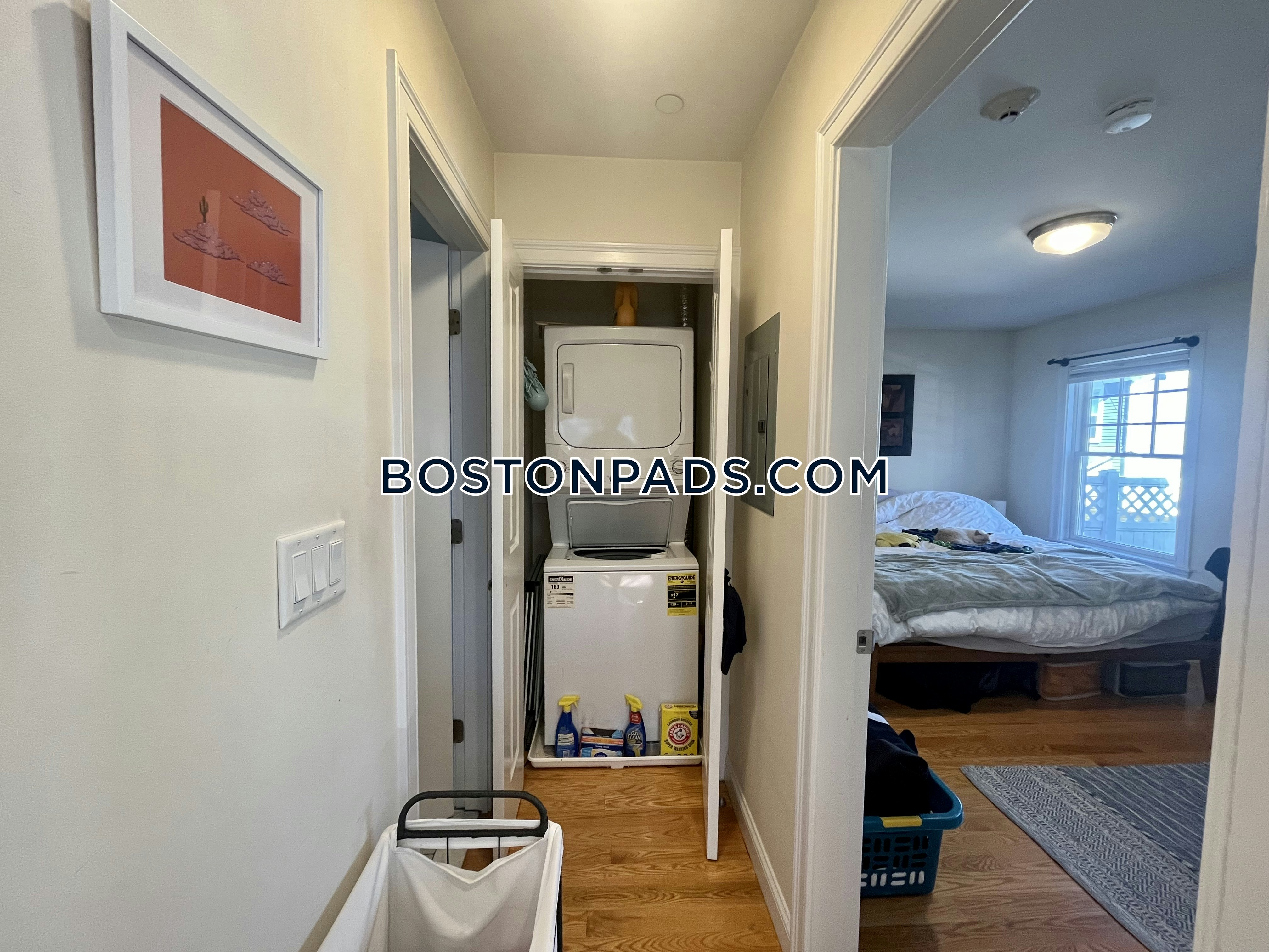 581 Cambridge St, Allston