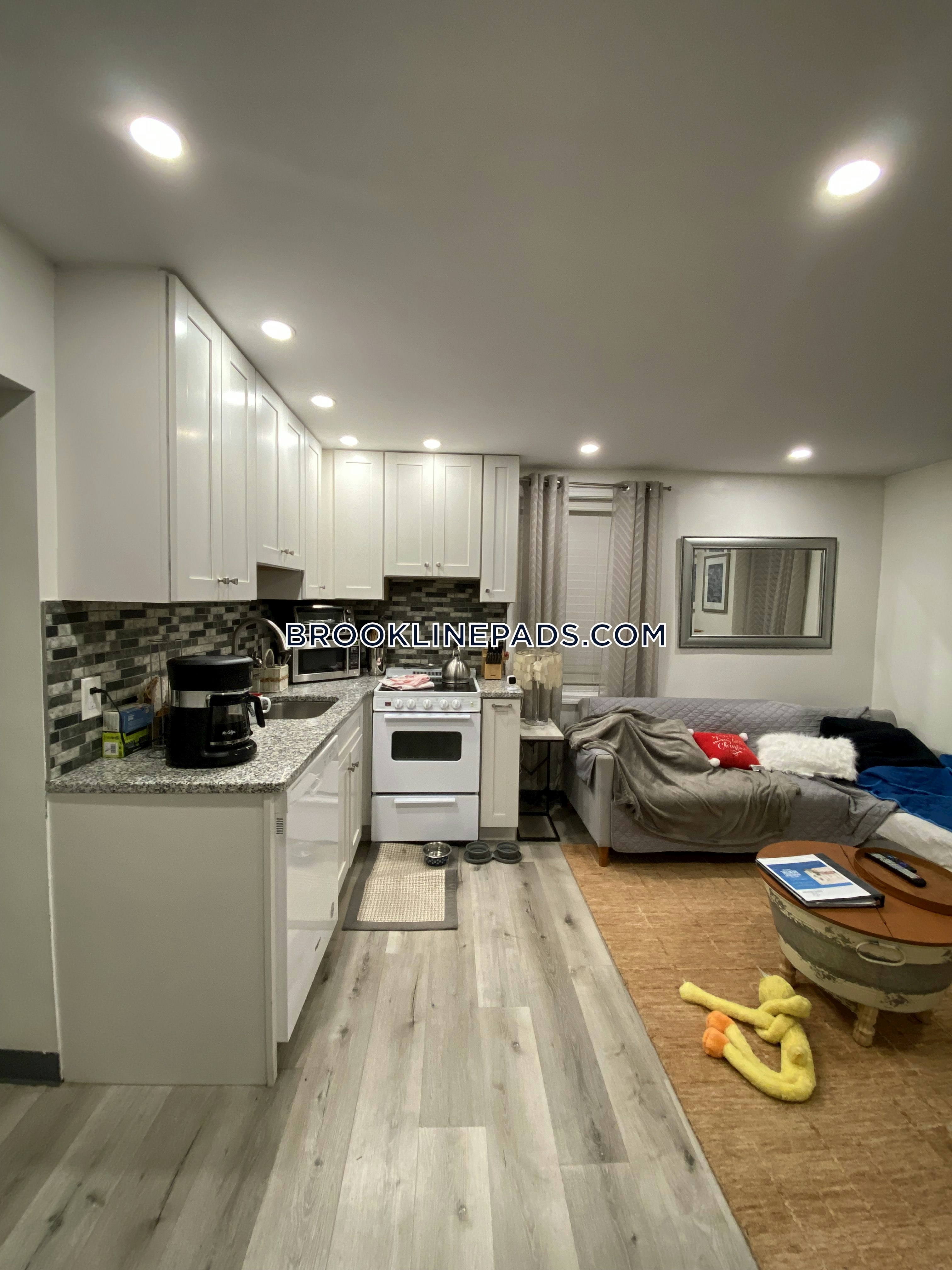 49 Boylston St, Boylston Street