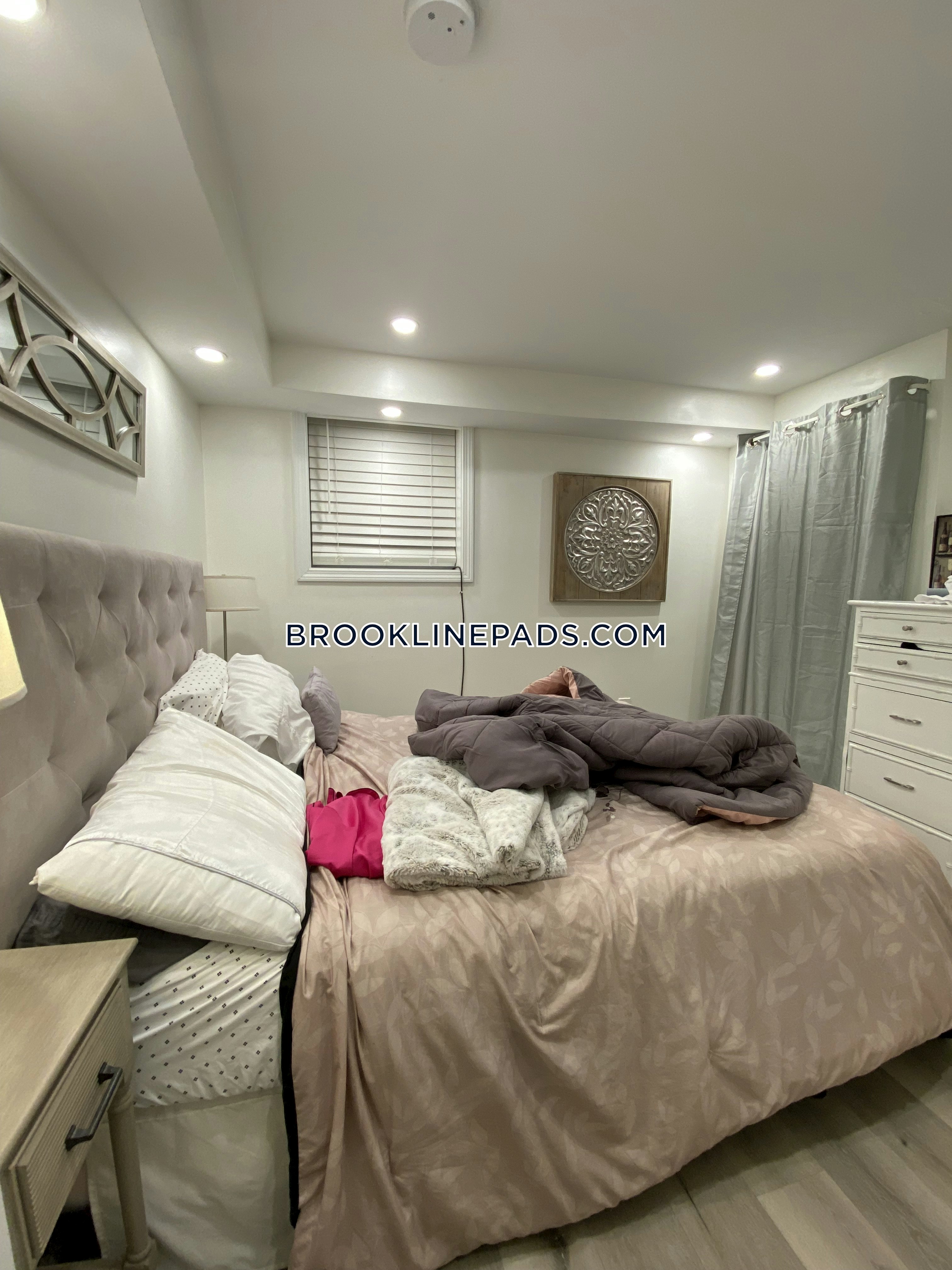 49 Boylston St, Boylston Street