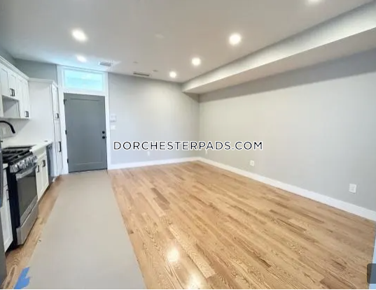 16 Baker Ct, Dorchester