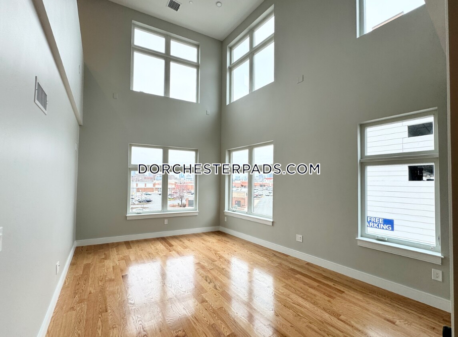 16 Baker Ct, Dorchester