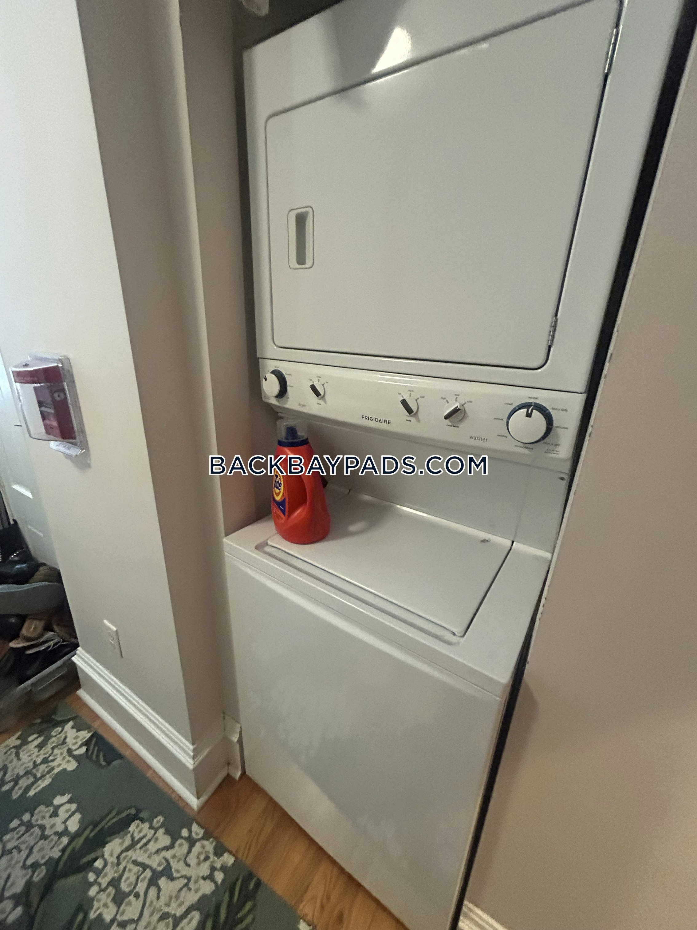 31 Massachusetts Ave, Back Bay