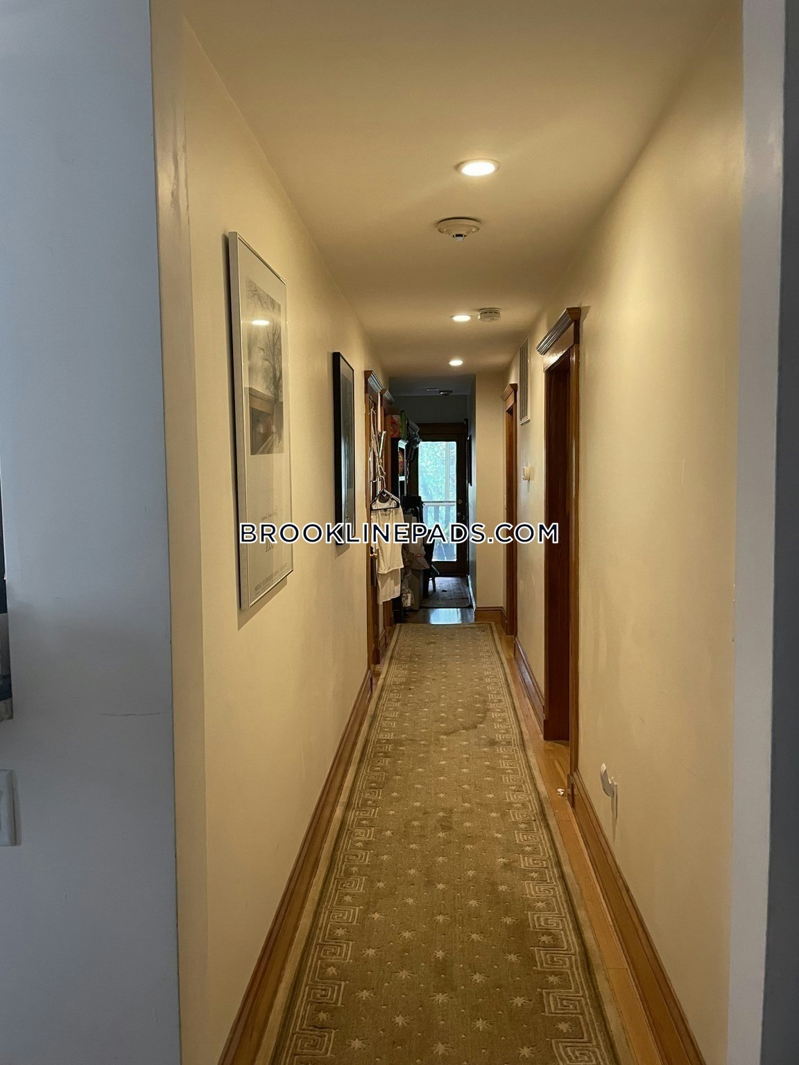 90 Browne St, North Brookline