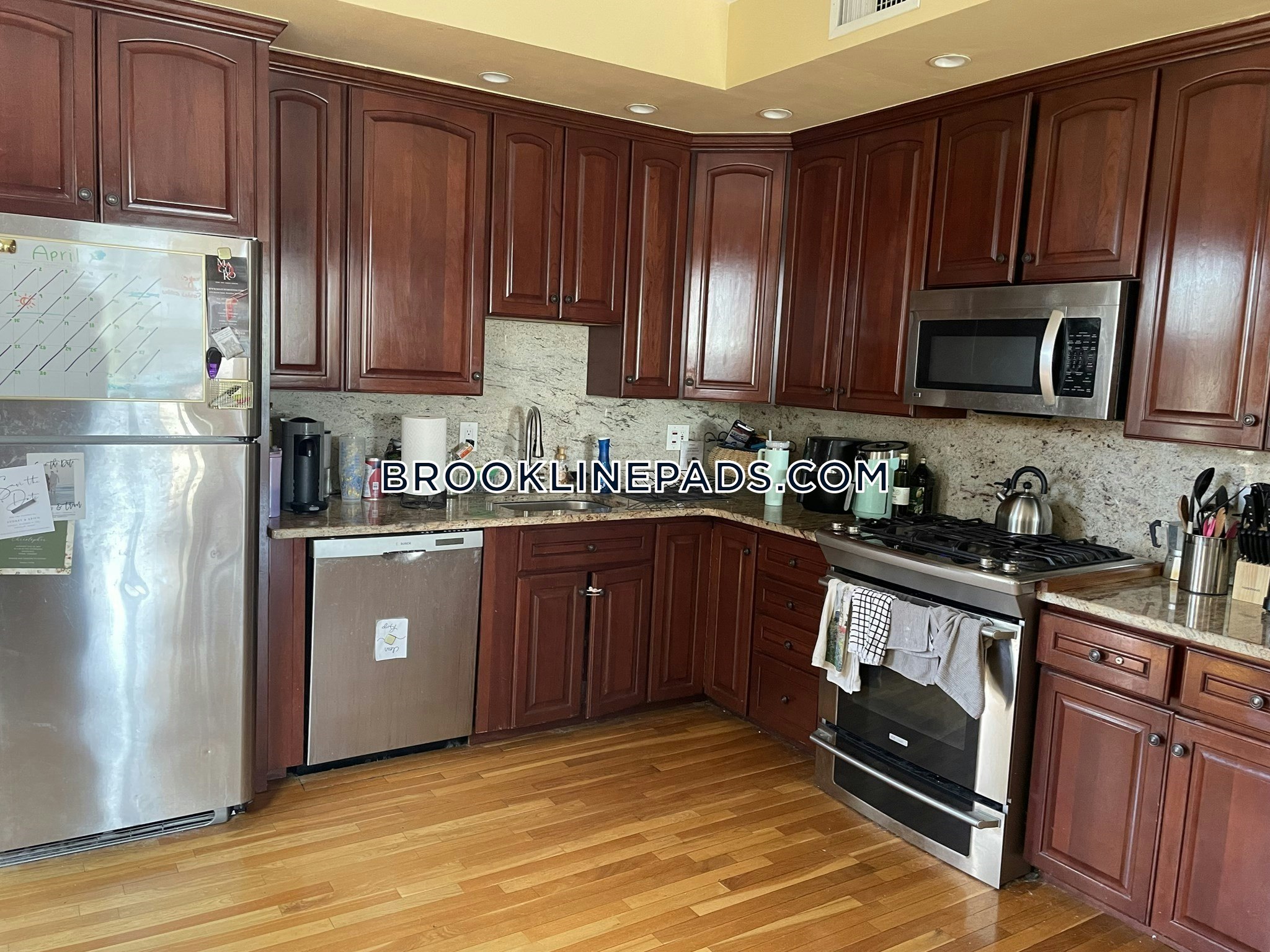 90 Browne St, North Brookline