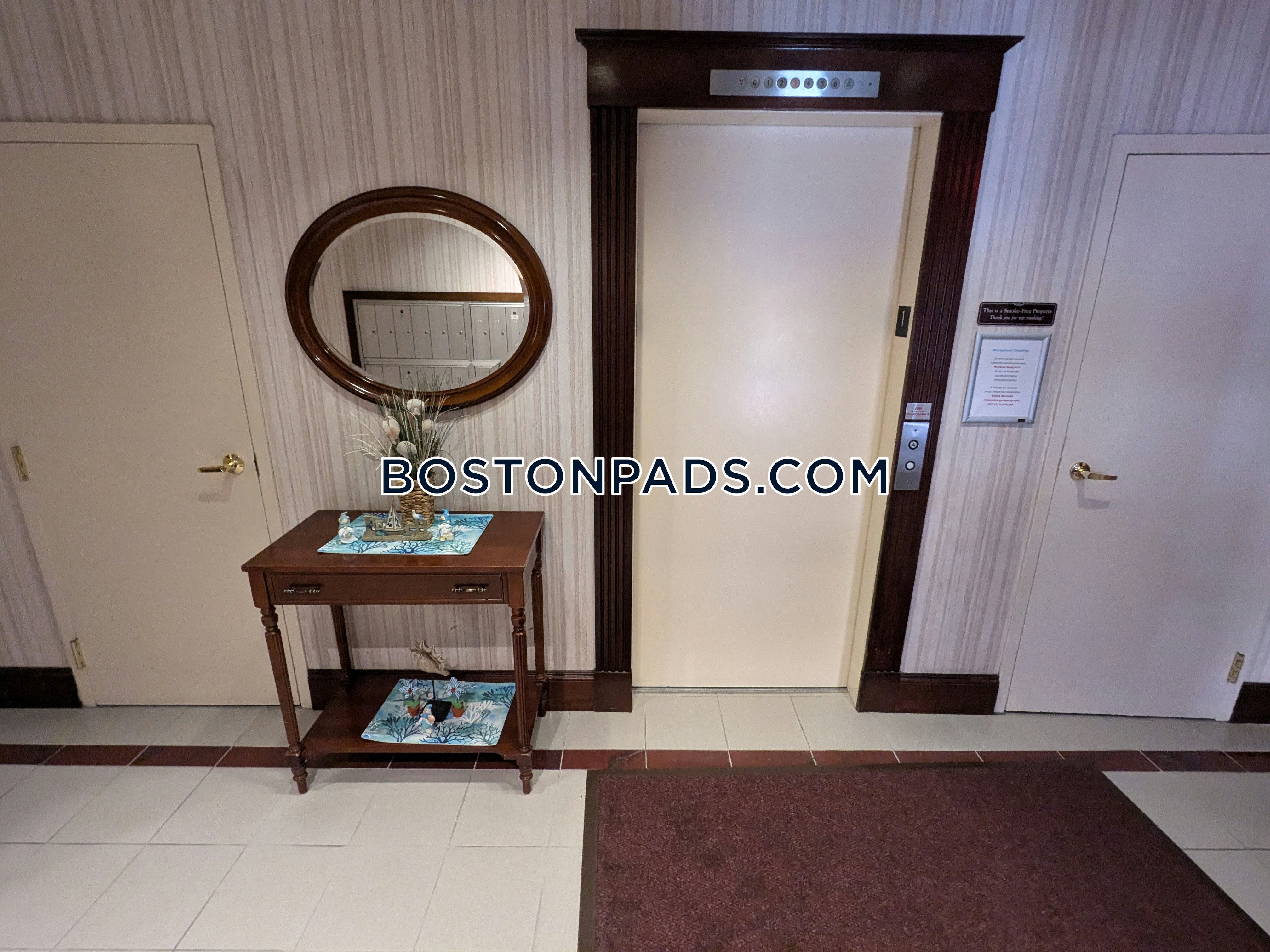 99 Fulton St, North End