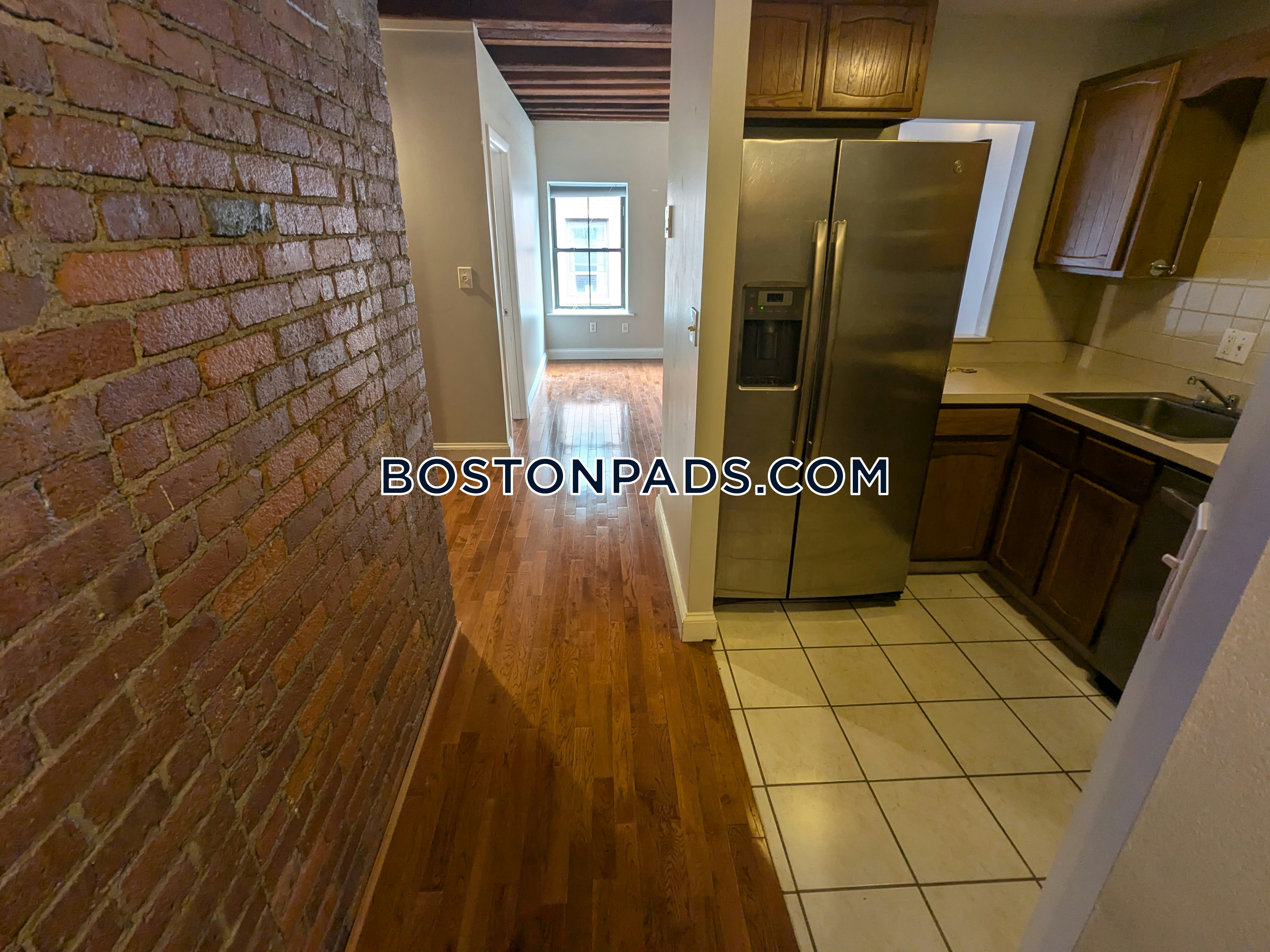 99 Fulton St, North End