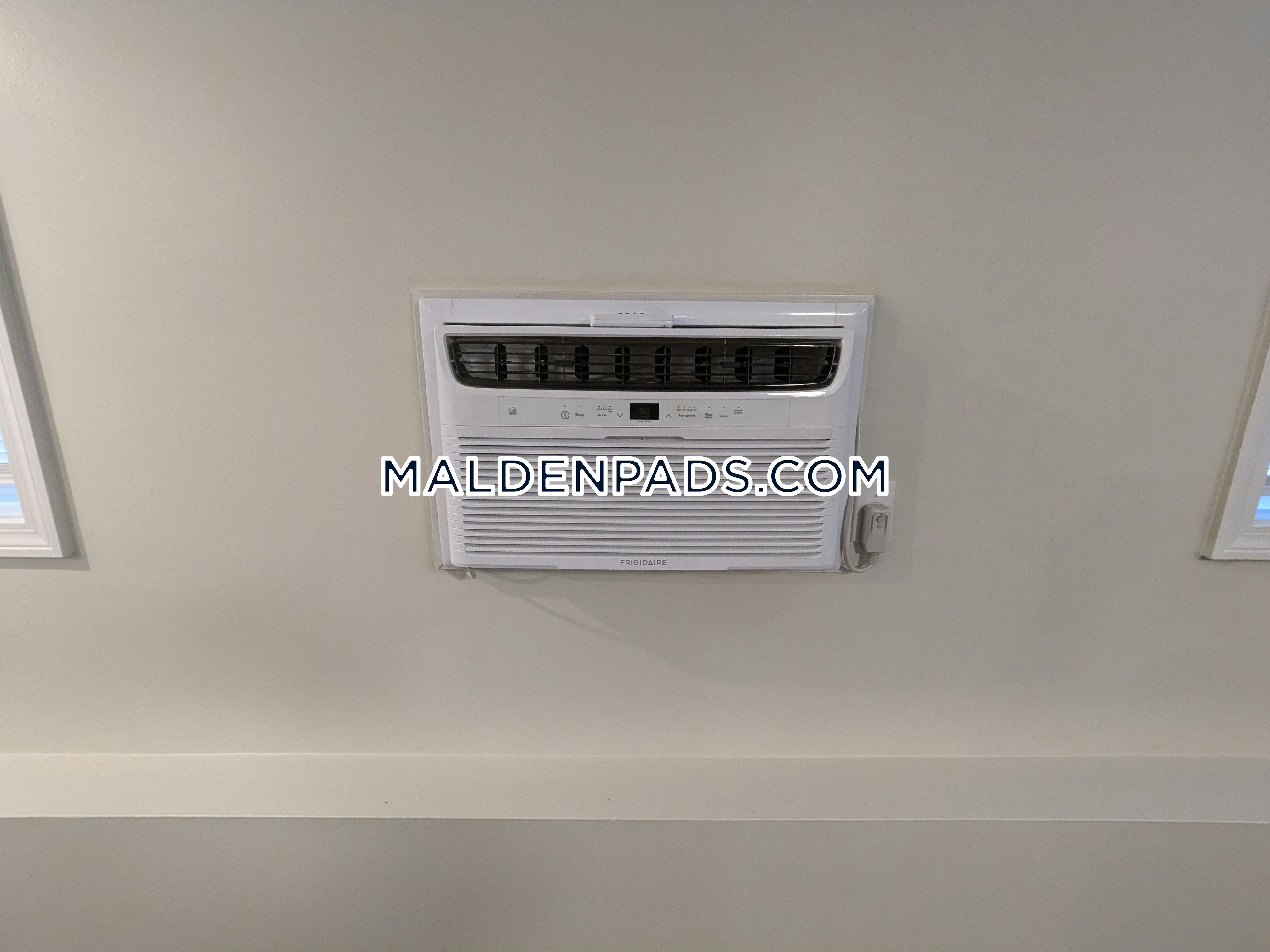 137 Oakland St, Malden