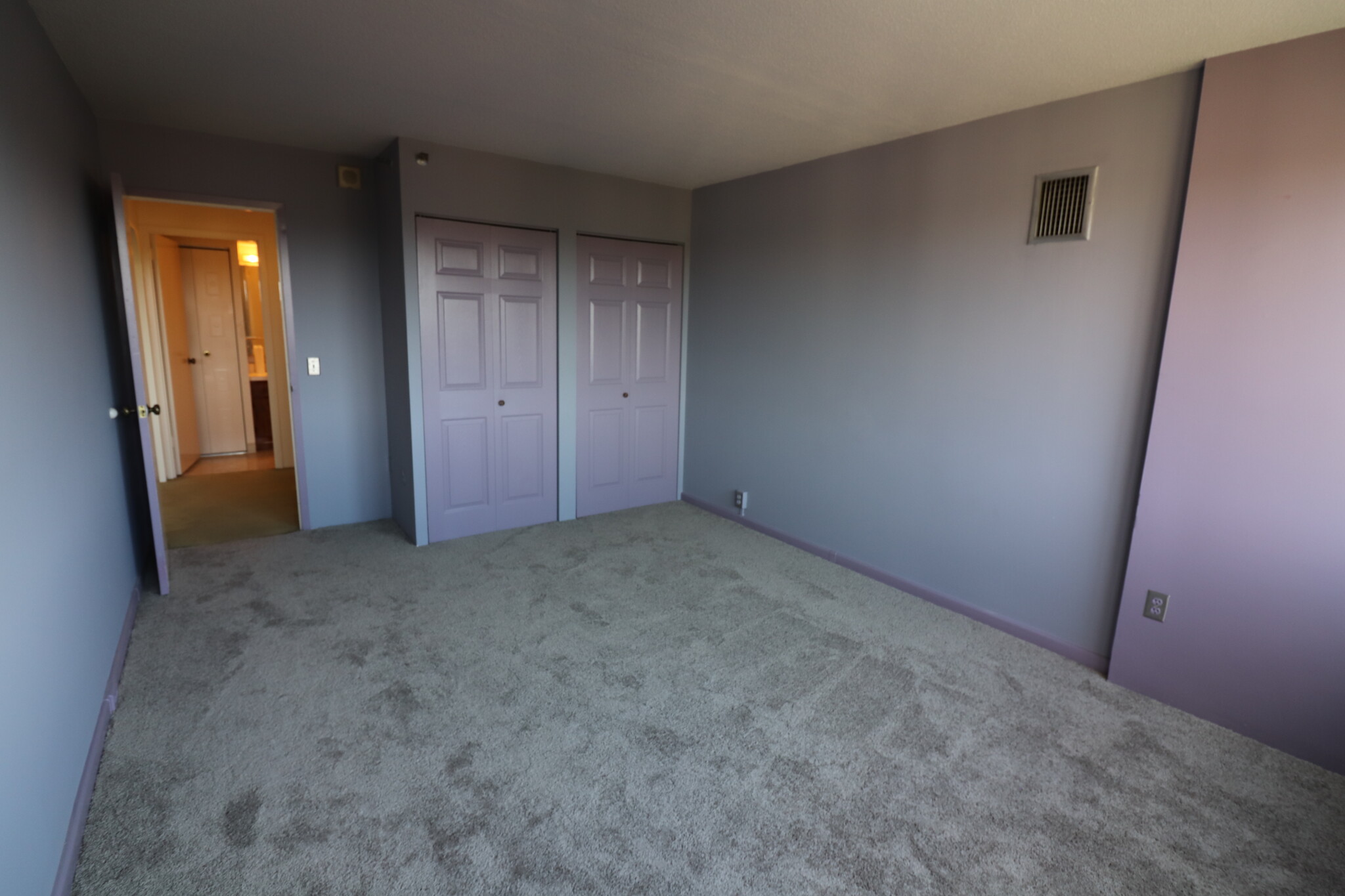 1731 Beacon St, Washington Square