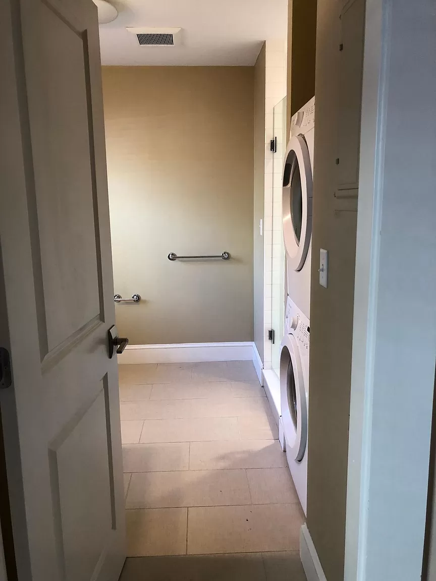 2 Cedar Pl, Back Bay