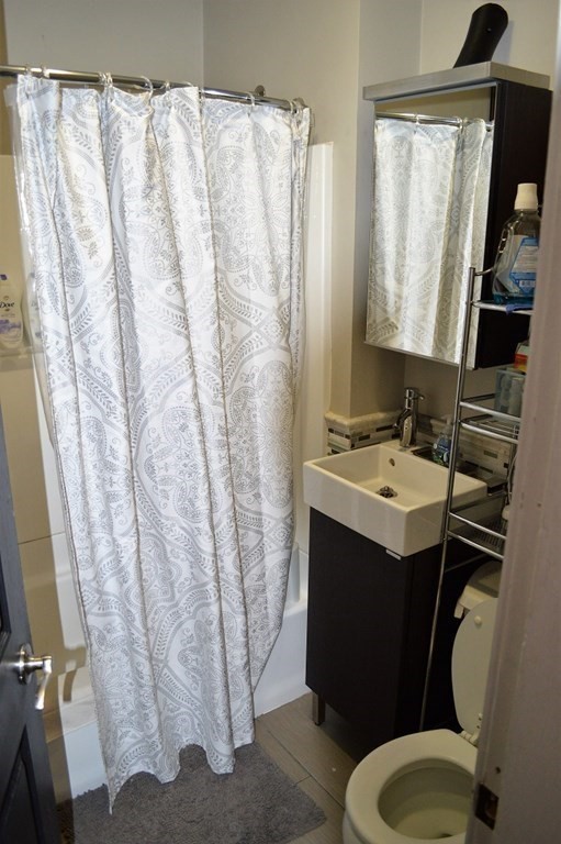 174 Boston St, South Boston