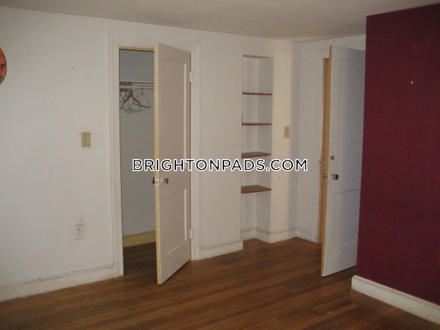 2 Platt Rd, Brighton