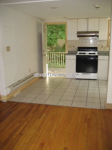 2 Platt Rd, Brighton