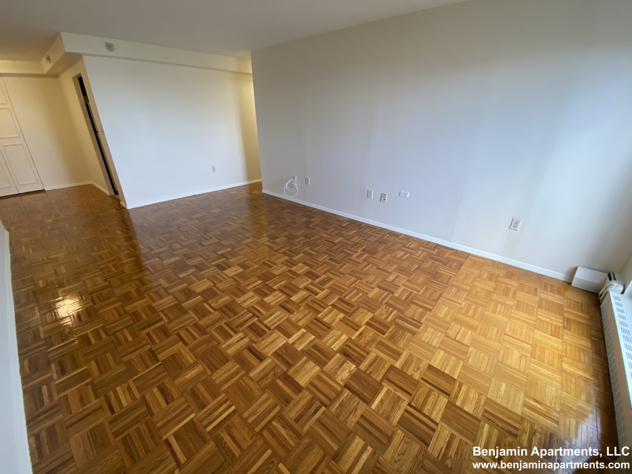 185 Freeman St, North Brookline